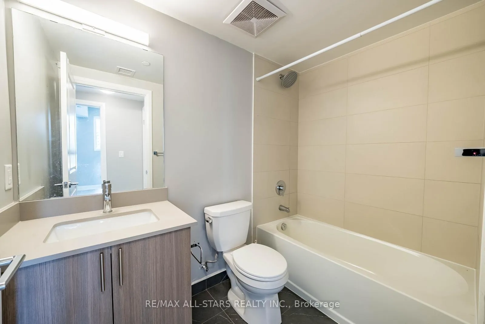 Photo 17 of Unit 315, 9700 Ninth Line, Markham, Greensborough — HOMEH