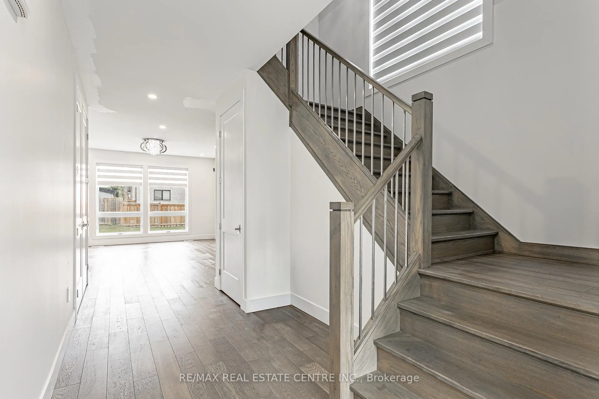 Photo 7 of 2282 Wickerson Road, London, South K — HOMEH