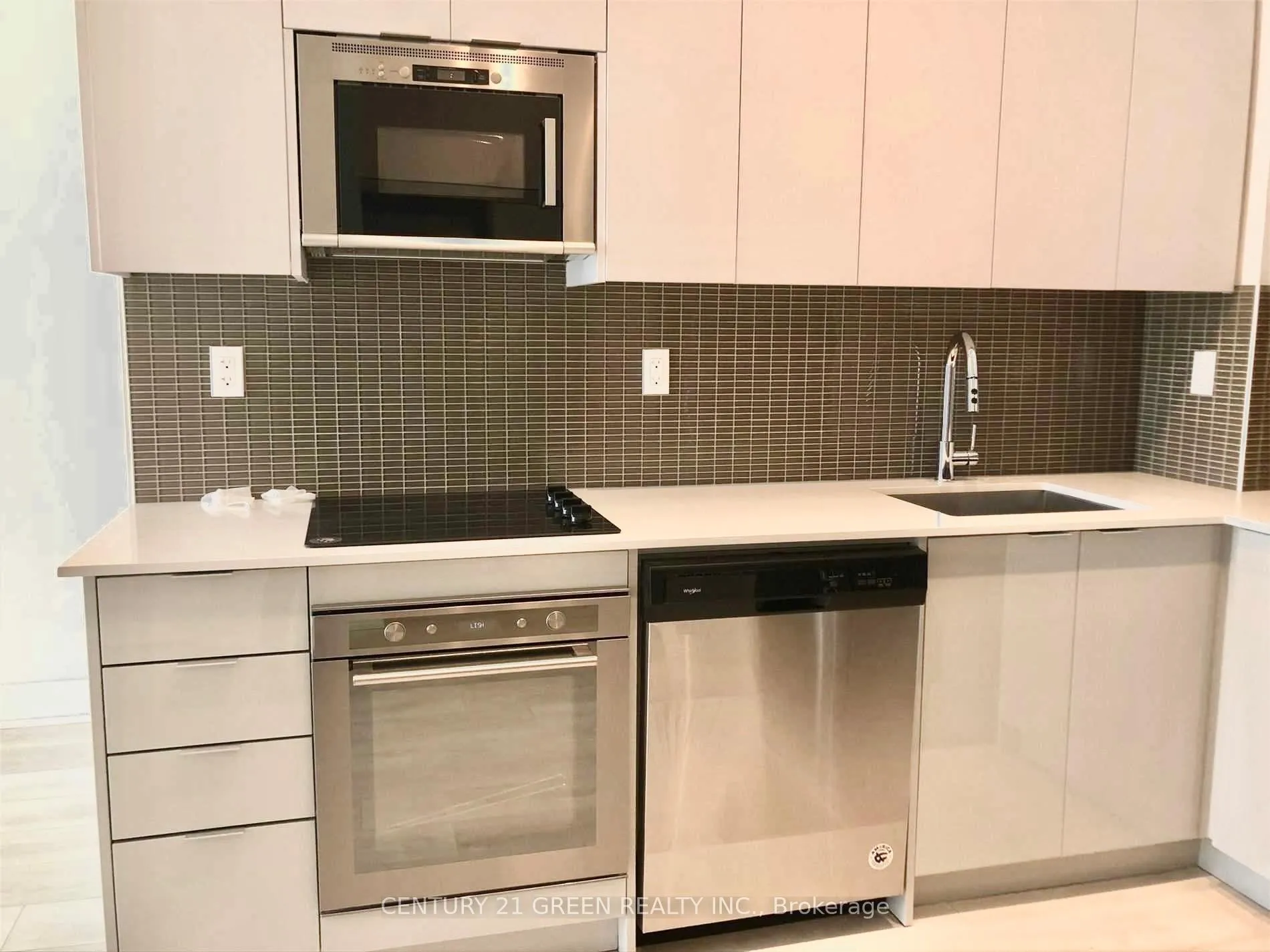 Photo 3 of Unit 601, 2916 Highway 7 Road, Vaughan, Concord — HOMEH