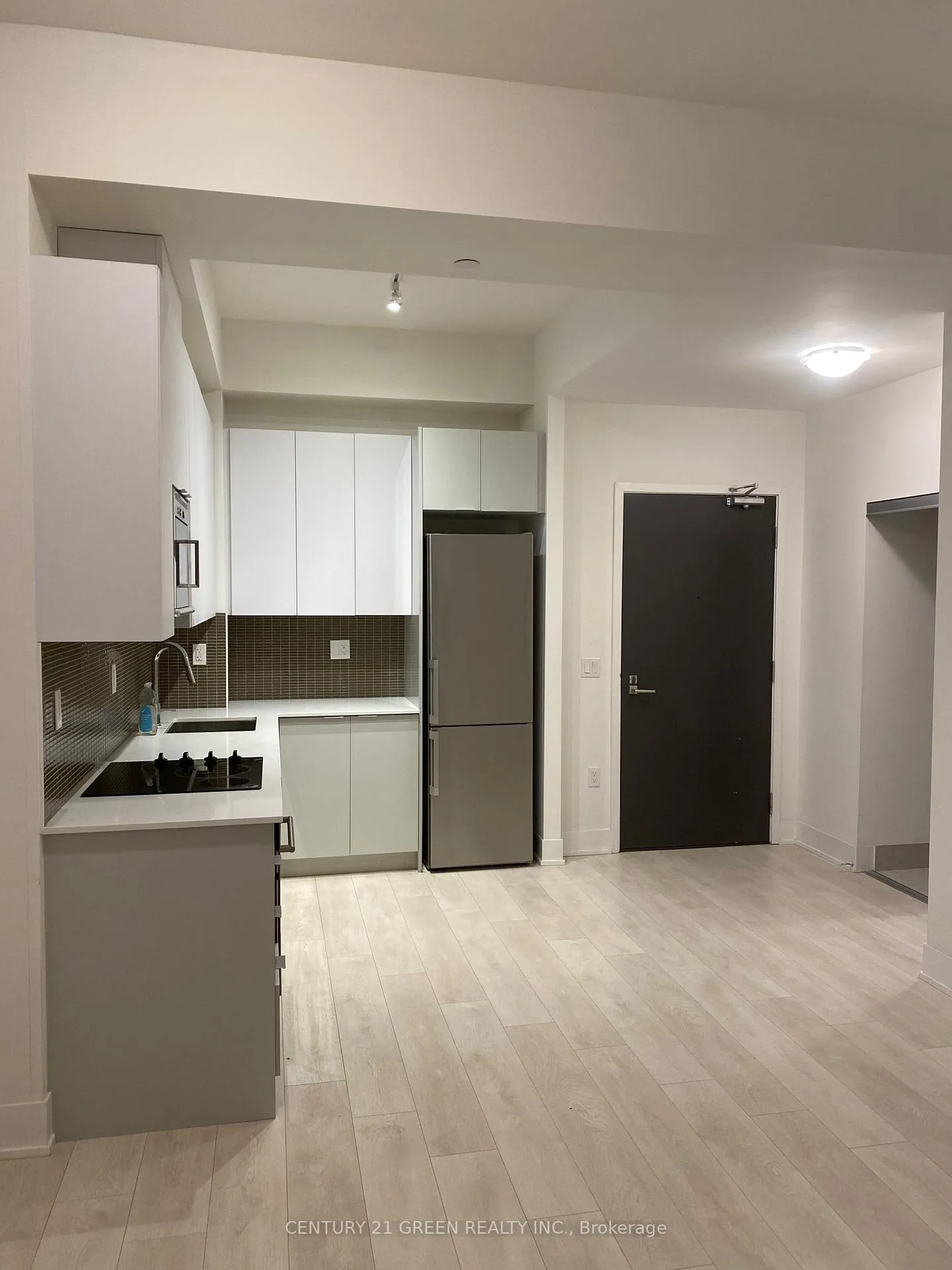 Photo 4 of Unit 601, 2916 Highway 7 Road, Vaughan, Concord — HOMEH