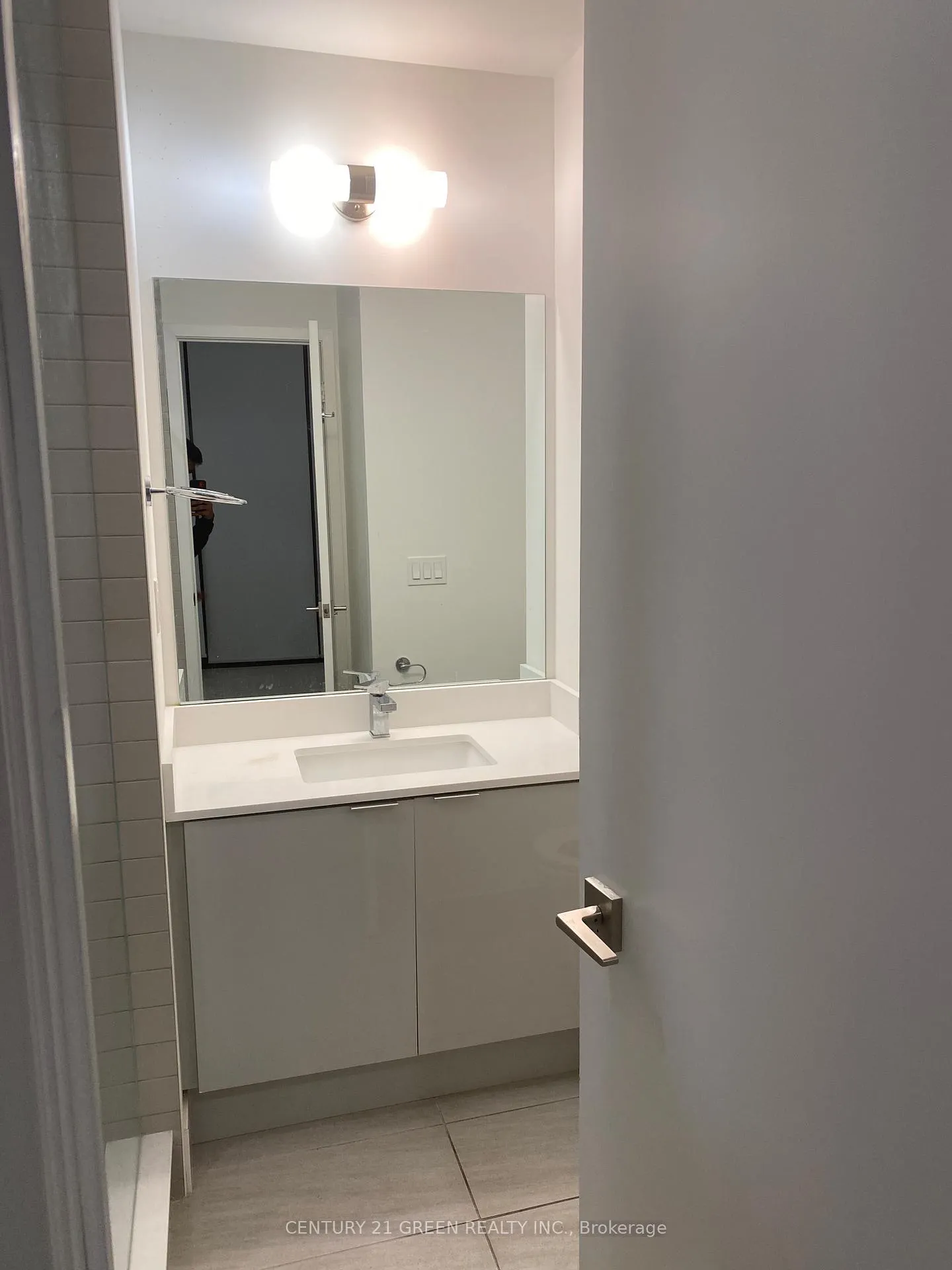 Photo 10 of Unit 601, 2916 Highway 7 Road, Vaughan, Concord — HOMEH