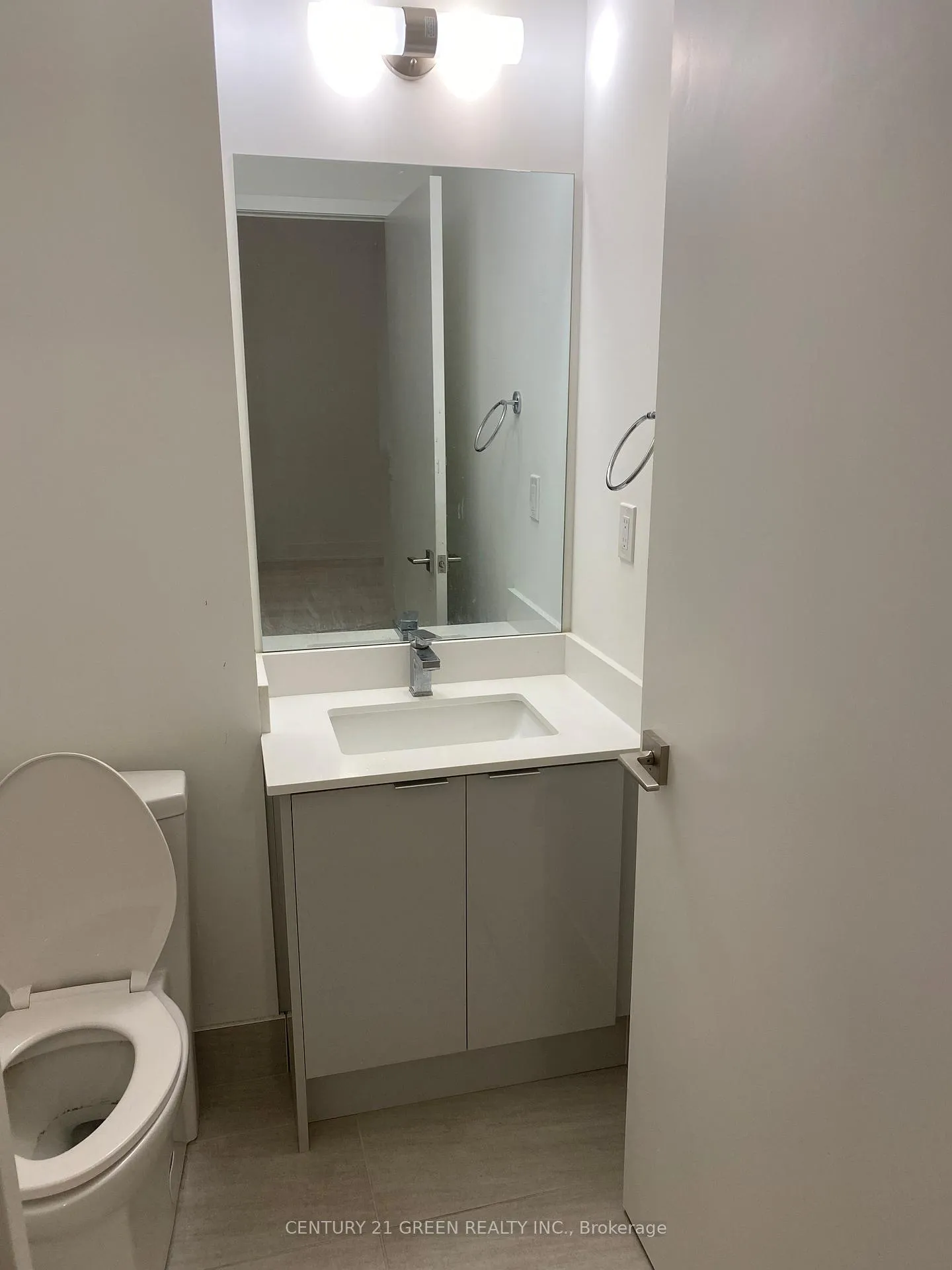 Photo 16 of Unit 601, 2916 Highway 7 Road, Vaughan, Concord — HOMEH