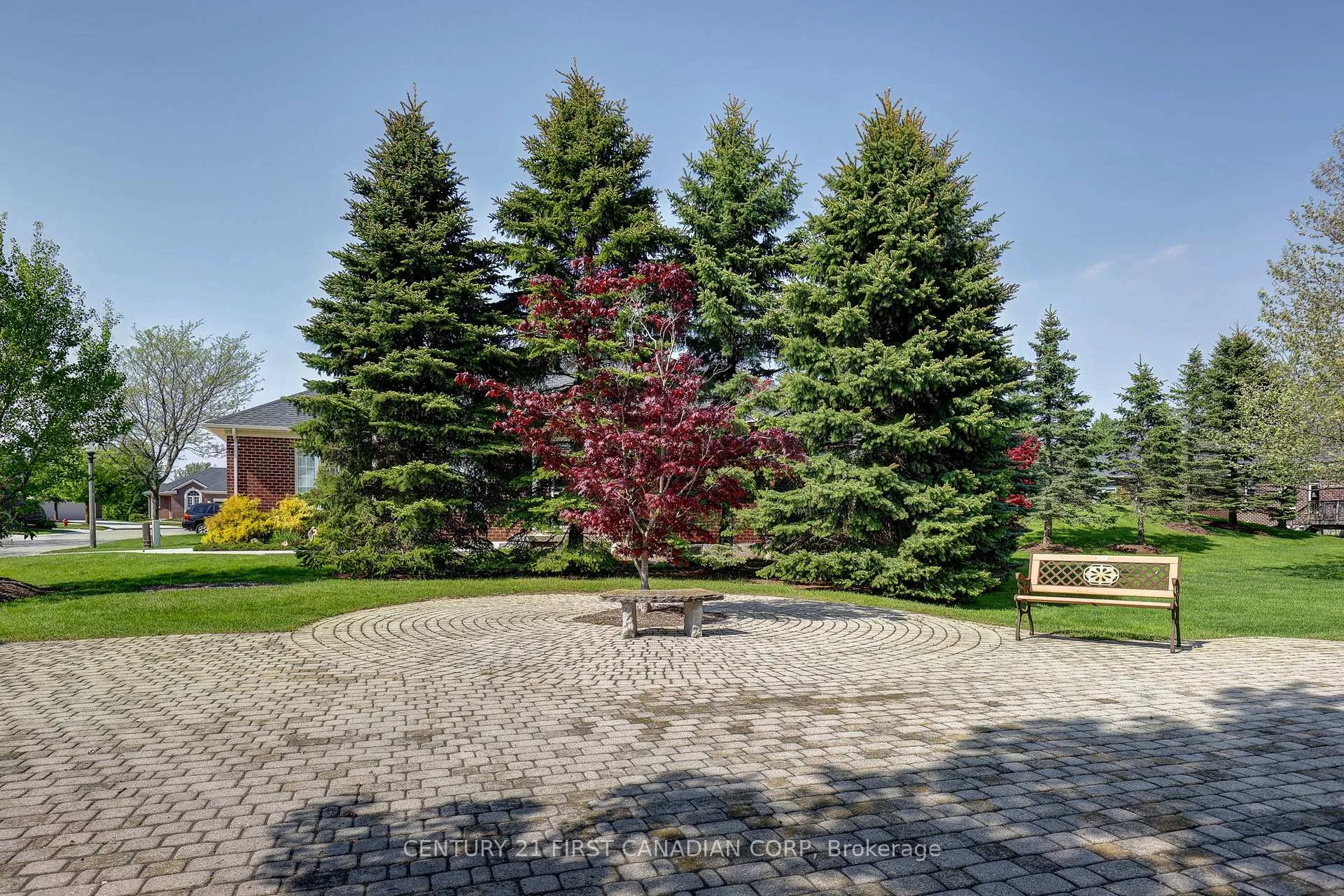 Photo 8 of Unit 11, 101 Southgate Parkway, St. Thomas — HOMEH