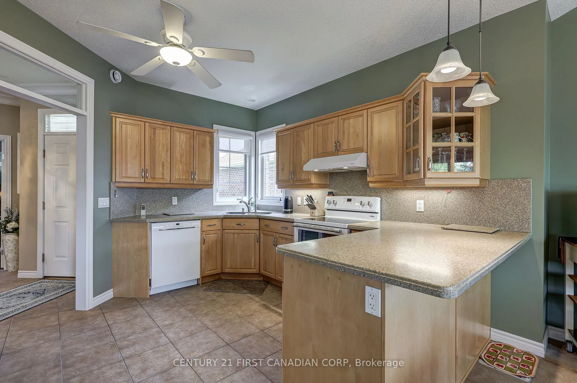 Photo 16 of Unit 11, 101 Southgate Parkway, St. Thomas — HOMEH