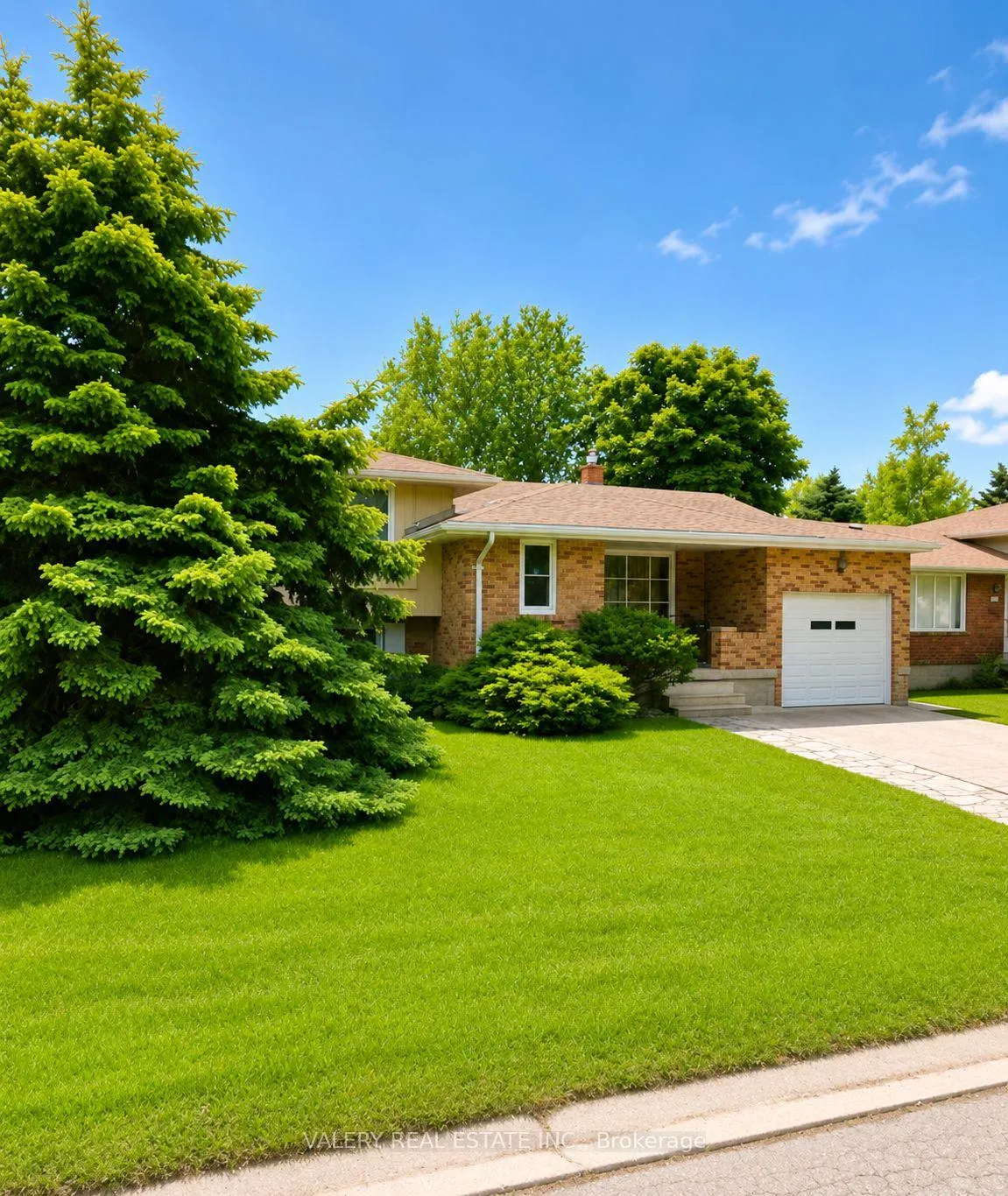 Photo 2 of Unit A, 63 Paperbirch Crescent, London, North K — HOMEH