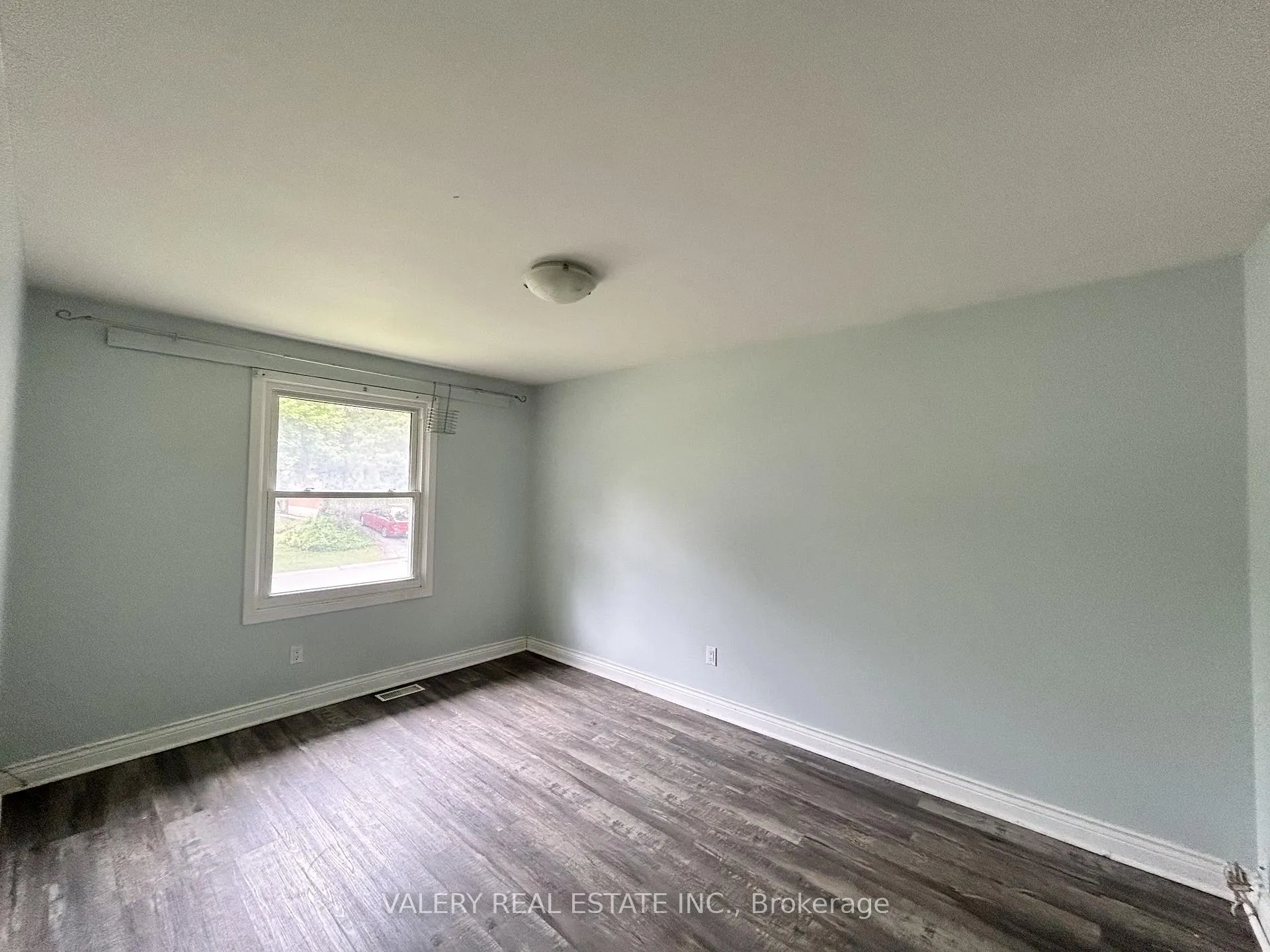 Photo 13 of Unit A, 63 Paperbirch Crescent, London, North K — HOMEH