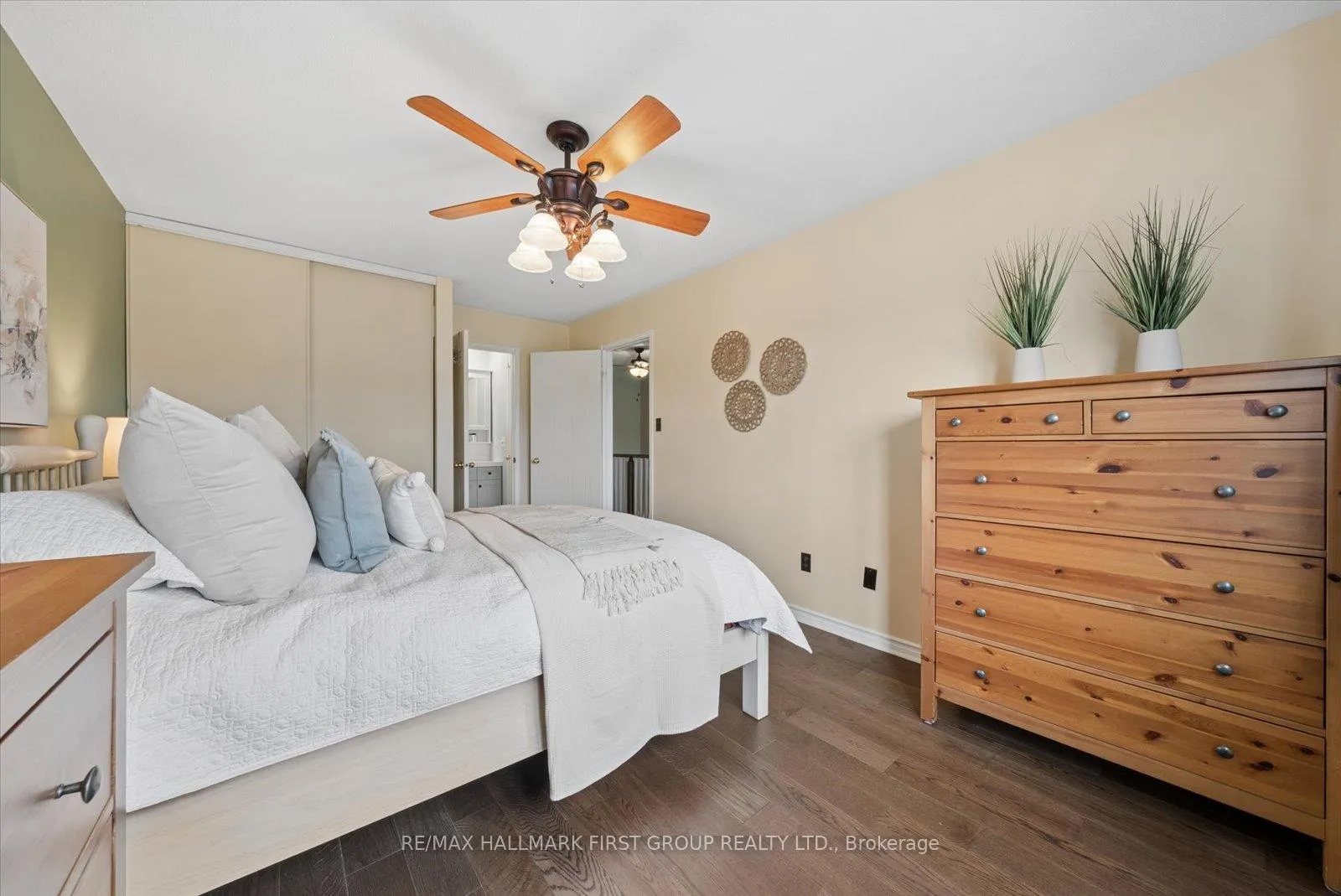 Photo 19 of 52 Anchorage Avenue, Whitby, Port Whitby — HOMEH