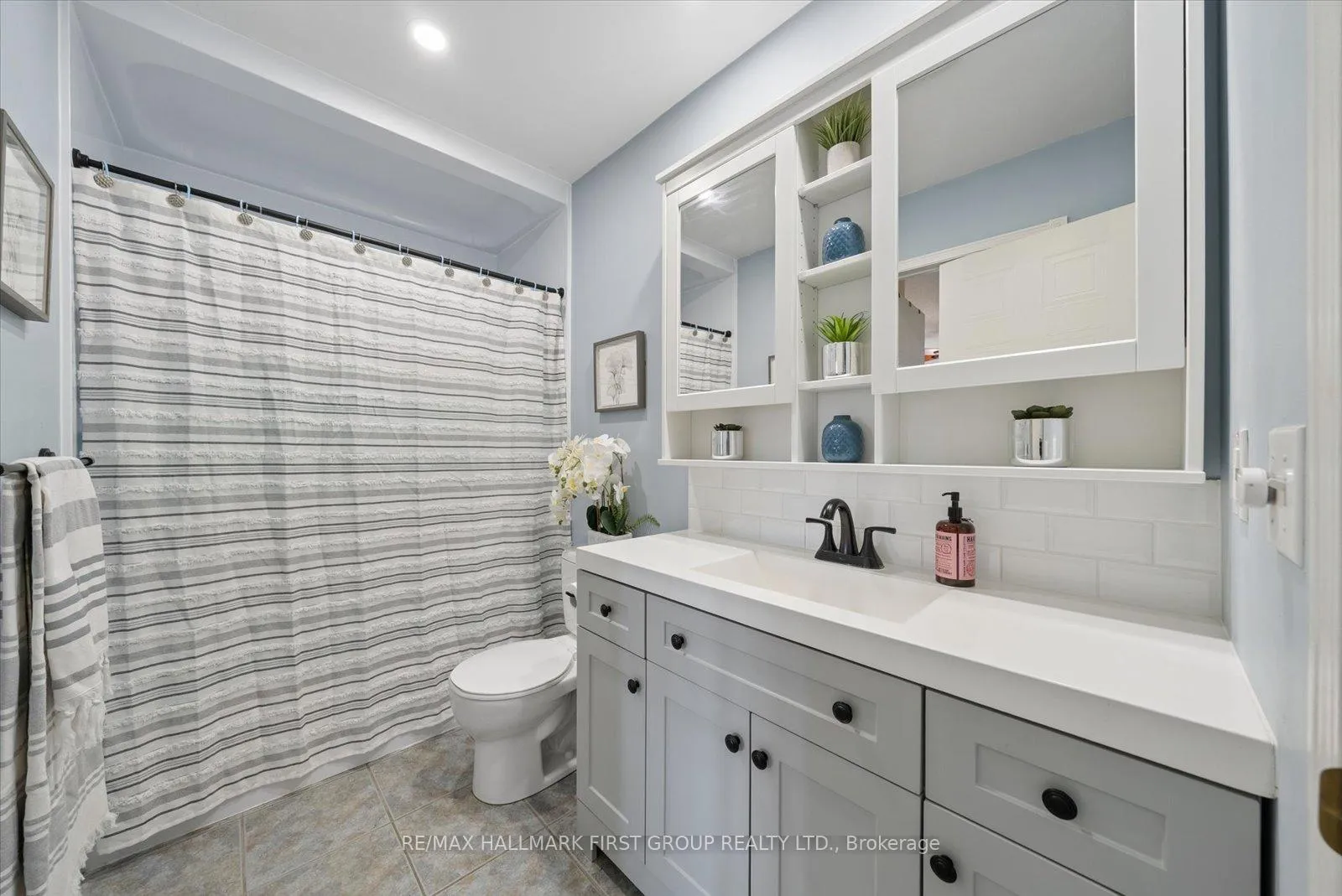 Photo 20 of 52 Anchorage Avenue, Whitby, Port Whitby — HOMEH