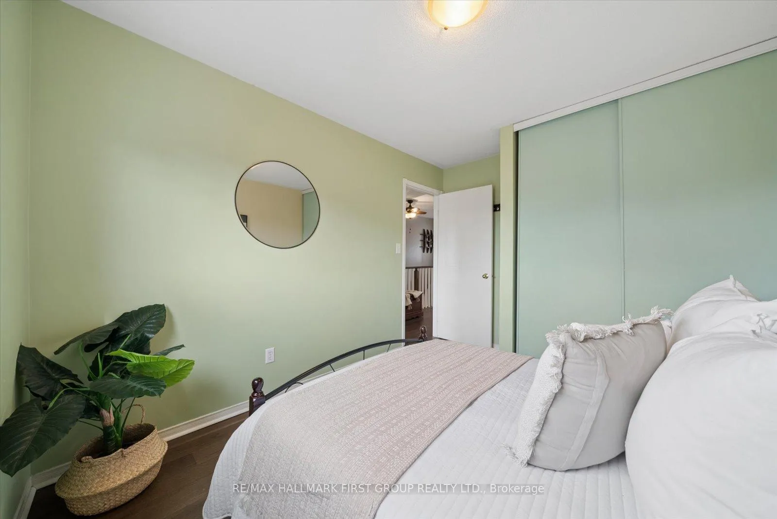 Photo 24 of 52 Anchorage Avenue, Whitby, Port Whitby — HOMEH