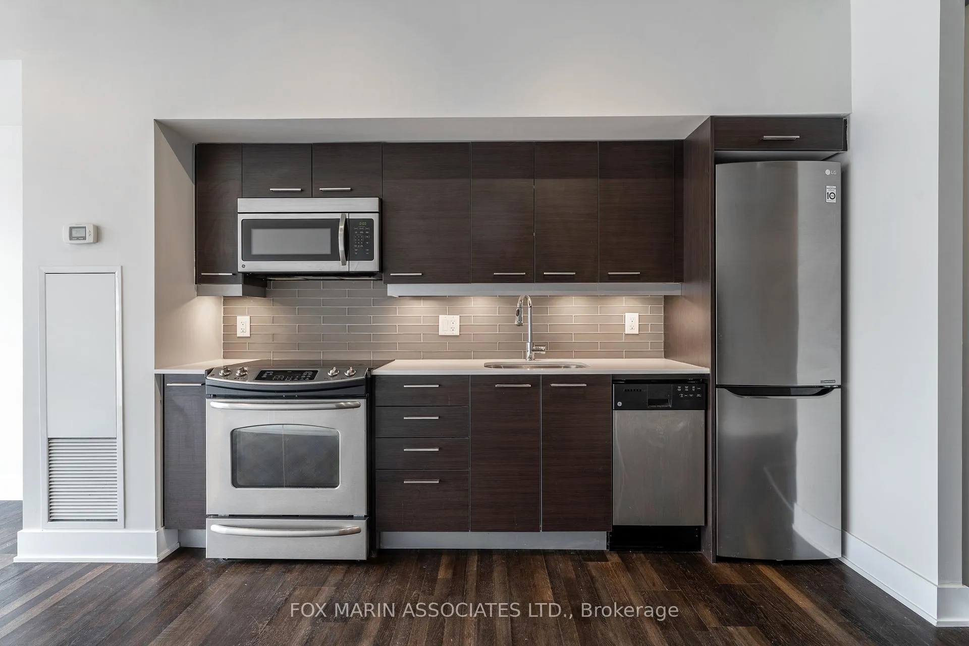 Photo 3 of Unit 711, 630 Queen Street E, Toronto, South Riverdale — HOMEH