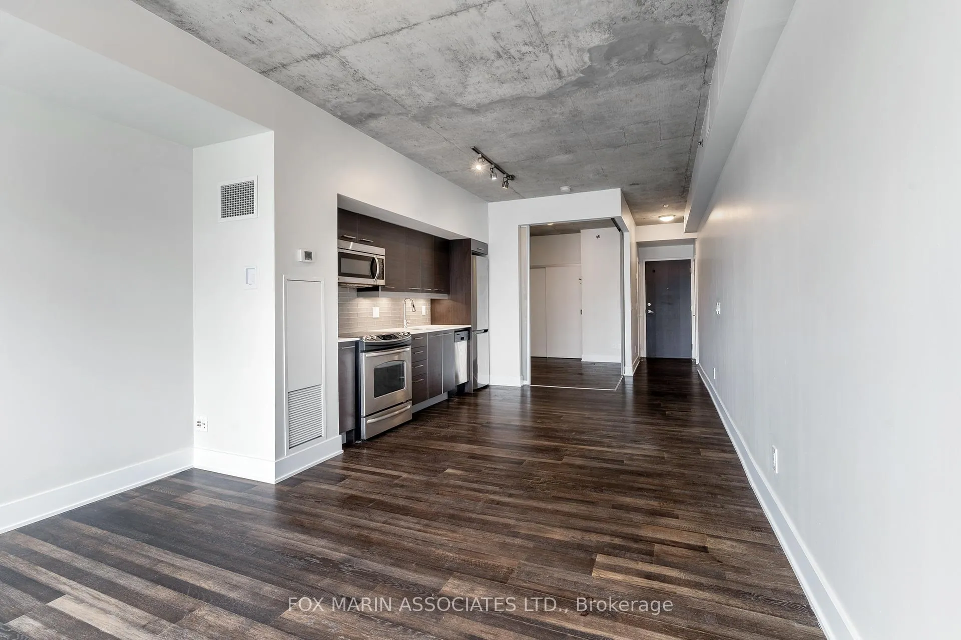 Photo 5 of Unit 711, 630 Queen Street E, Toronto, South Riverdale — HOMEH