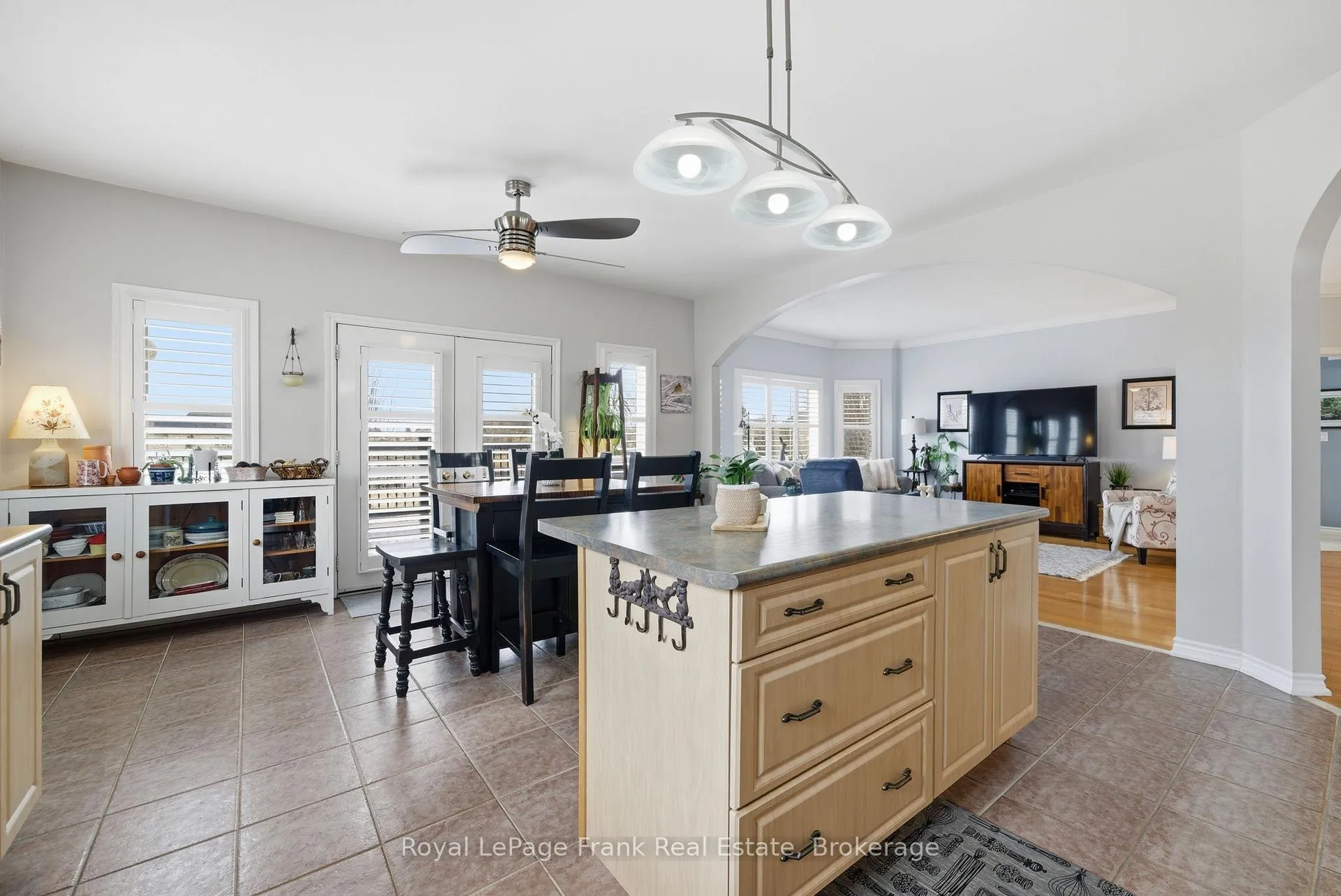 Photo 15 of 197 McGill Drive, Kawartha Lakes, Janetville — HOMEH