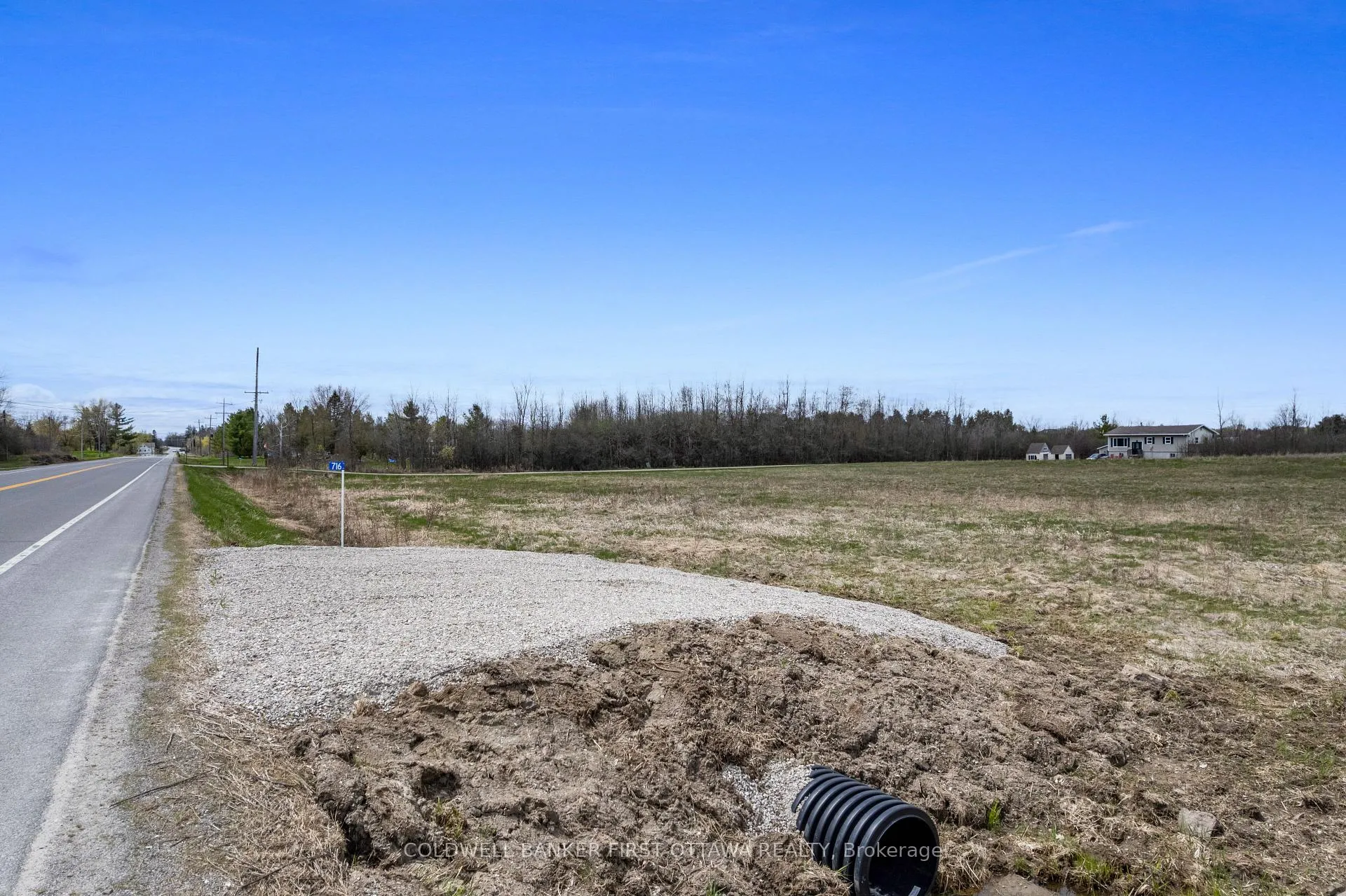 Photo 16 of 716 Christie Lake Road, Tay Valley, Bathurst/Burgess & Sherbrooke (Bathurst) Twp — HOMEH
