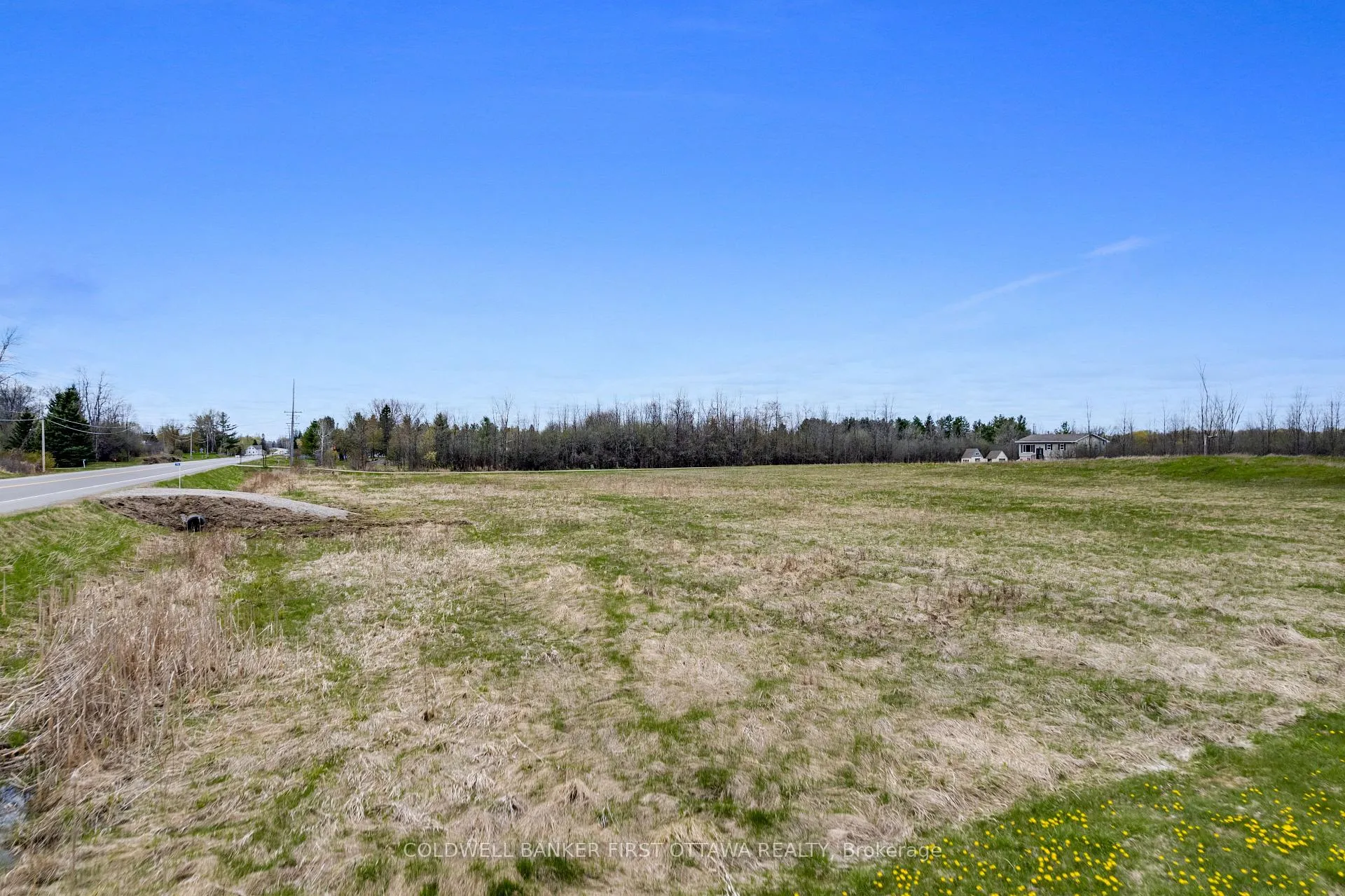 Photo 18 of 716 Christie Lake Road, Tay Valley, Bathurst/Burgess & Sherbrooke (Bathurst) Twp — HOMEH
