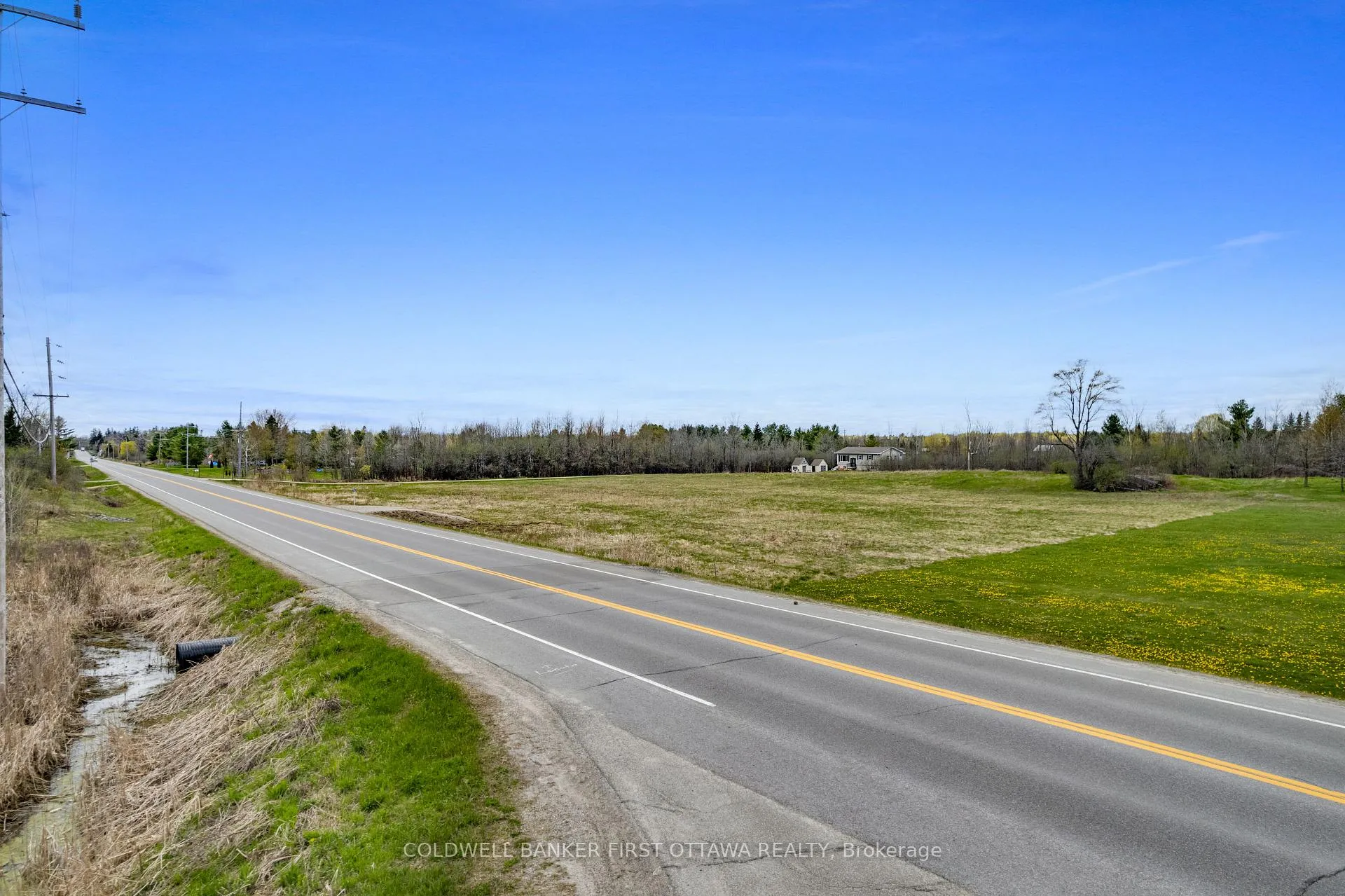 Photo 19 of 716 Christie Lake Road, Tay Valley, Bathurst/Burgess & Sherbrooke (Bathurst) Twp — HOMEH