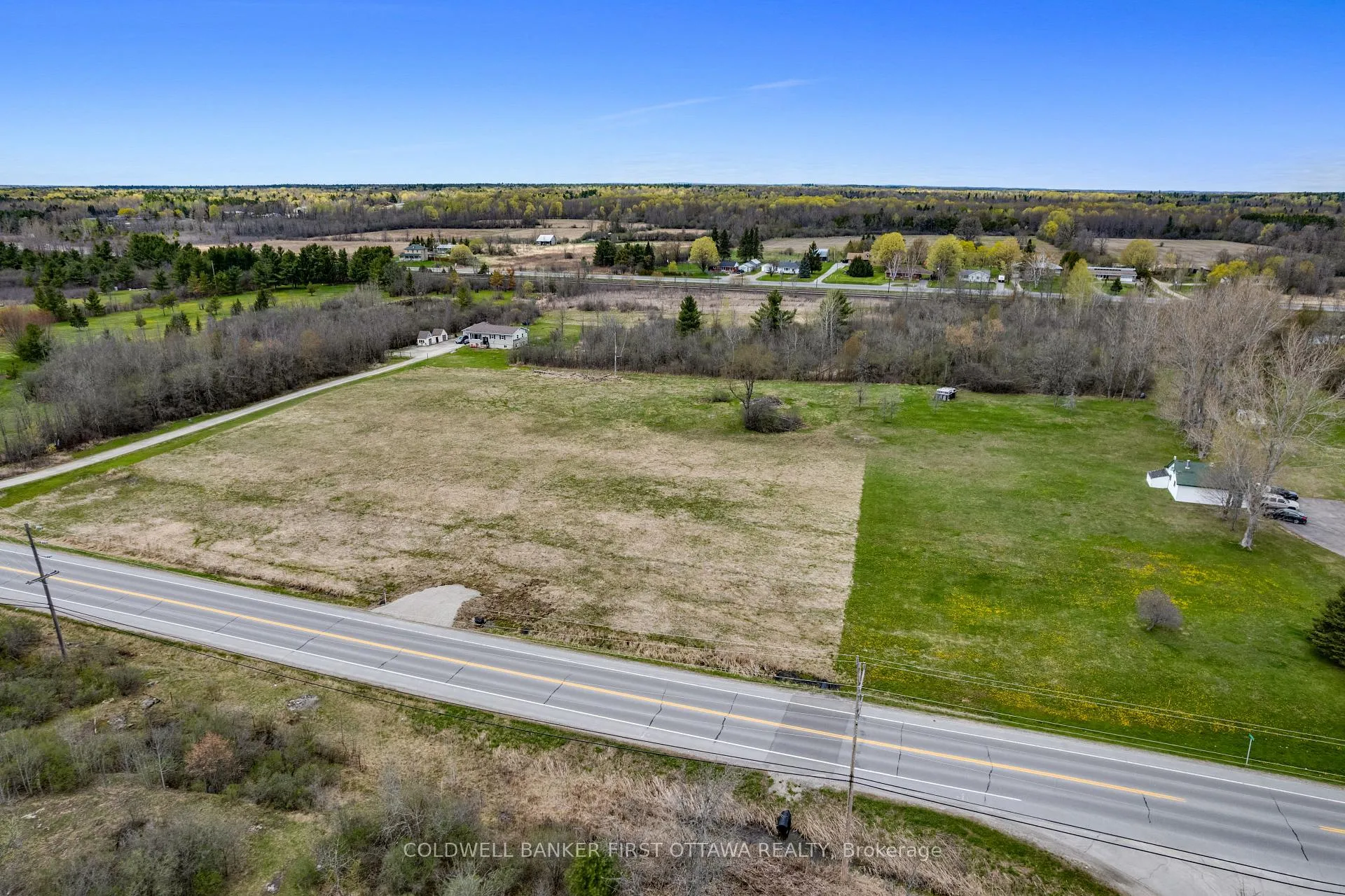 Photo 20 of 716 Christie Lake Road, Tay Valley, Bathurst/Burgess & Sherbrooke (Bathurst) Twp — HOMEH