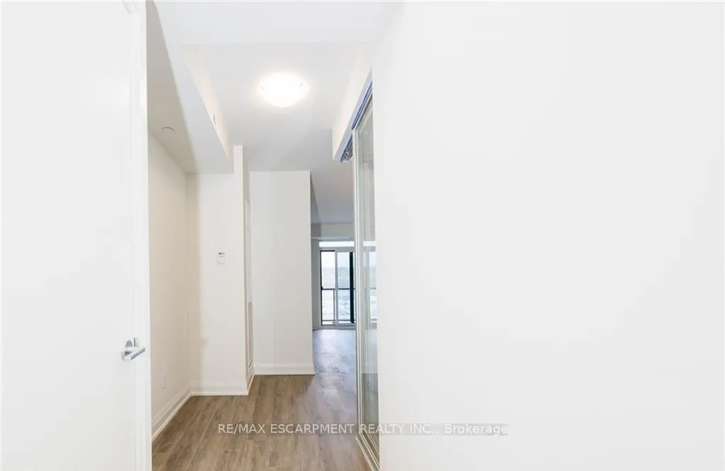Photo 13 of Unit 1501, 385 Winston Road, Grimsby, Grimsby Beach — HOMEH