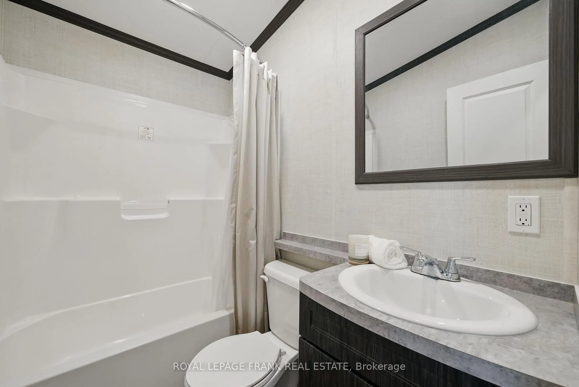 Photo 23 of Unit 87, 657 Thunder Bridge Road, Kawartha Lakes, Lindsay — HOMEH