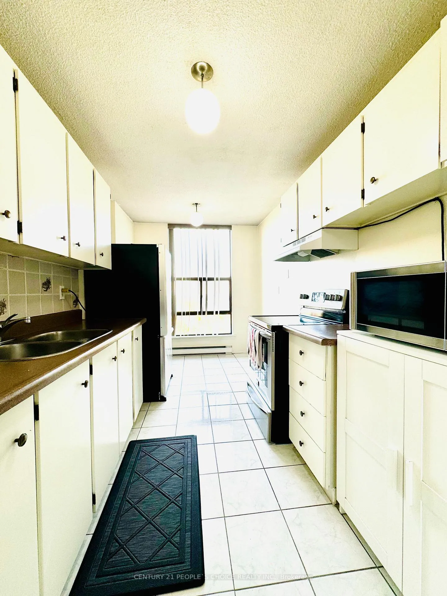 Photo 3 of Unit 1205, 21 Knightsbridge Road, Brampton, Queen Street Corridor — HOMEH