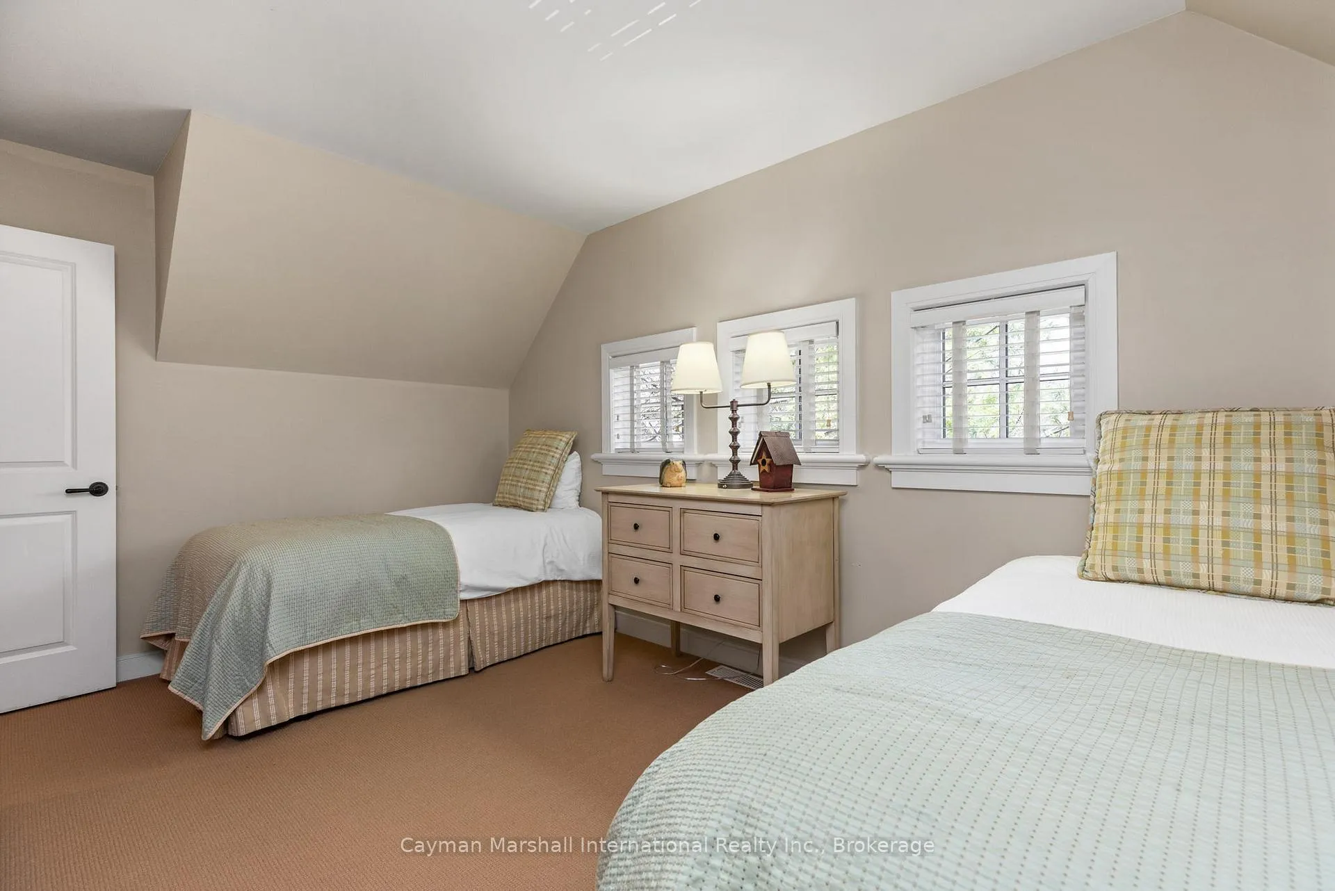Photo 5 of 602 Glen Abbey Way, Seguin — HOMEH