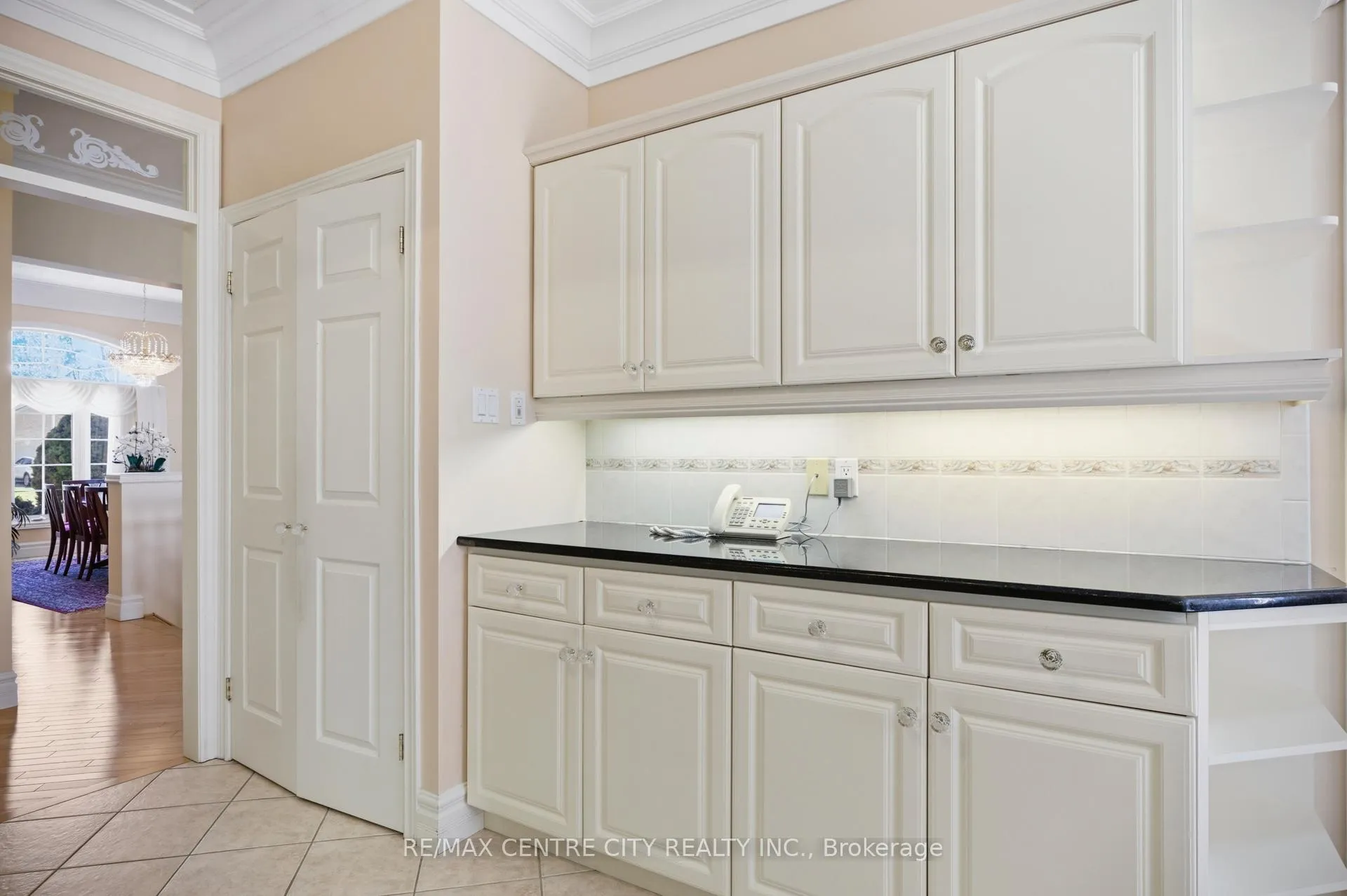 Photo 13 of 6 Huntington Terrace, St. Thomas — HOMEH