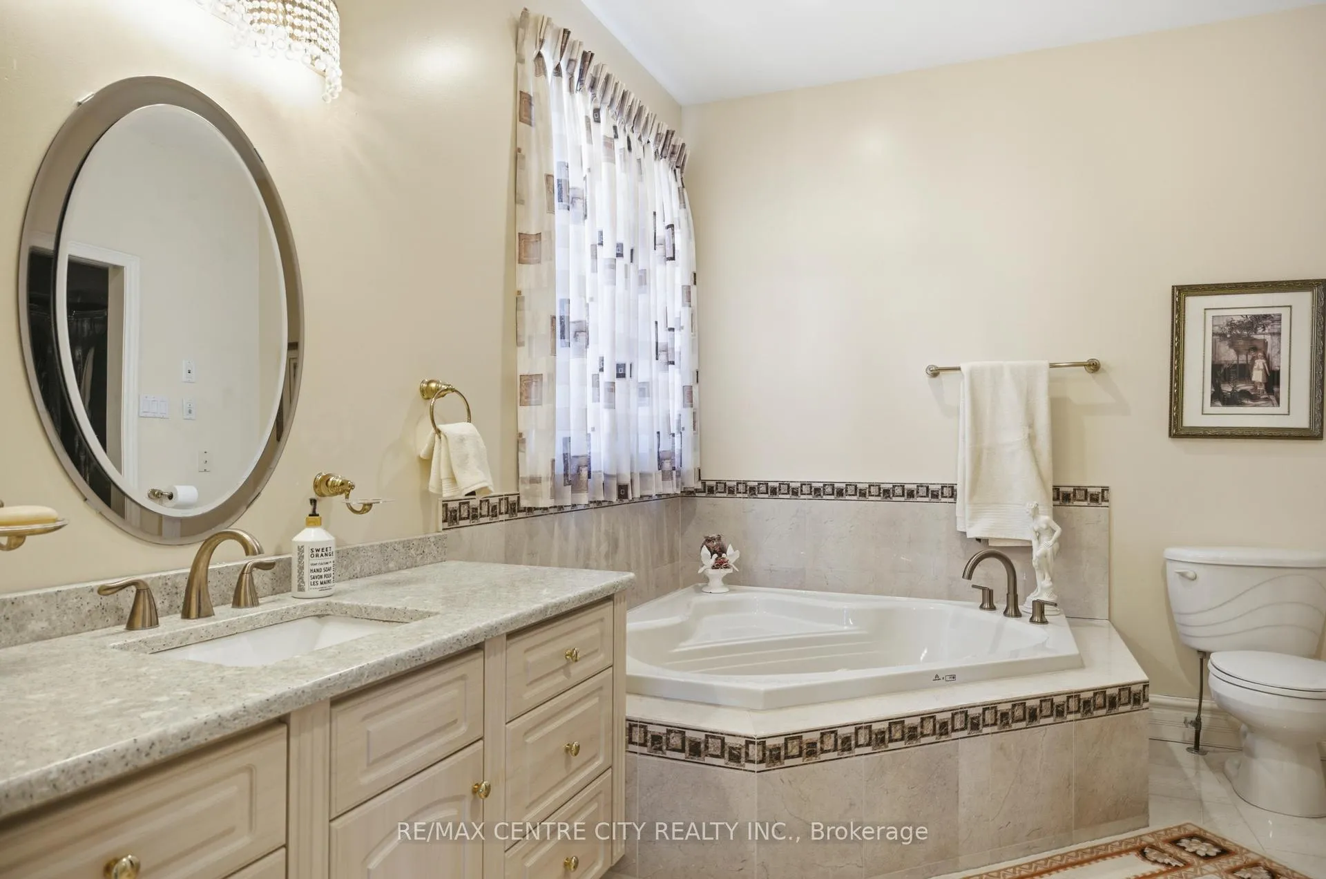 Photo 19 of 6 Huntington Terrace, St. Thomas — HOMEH