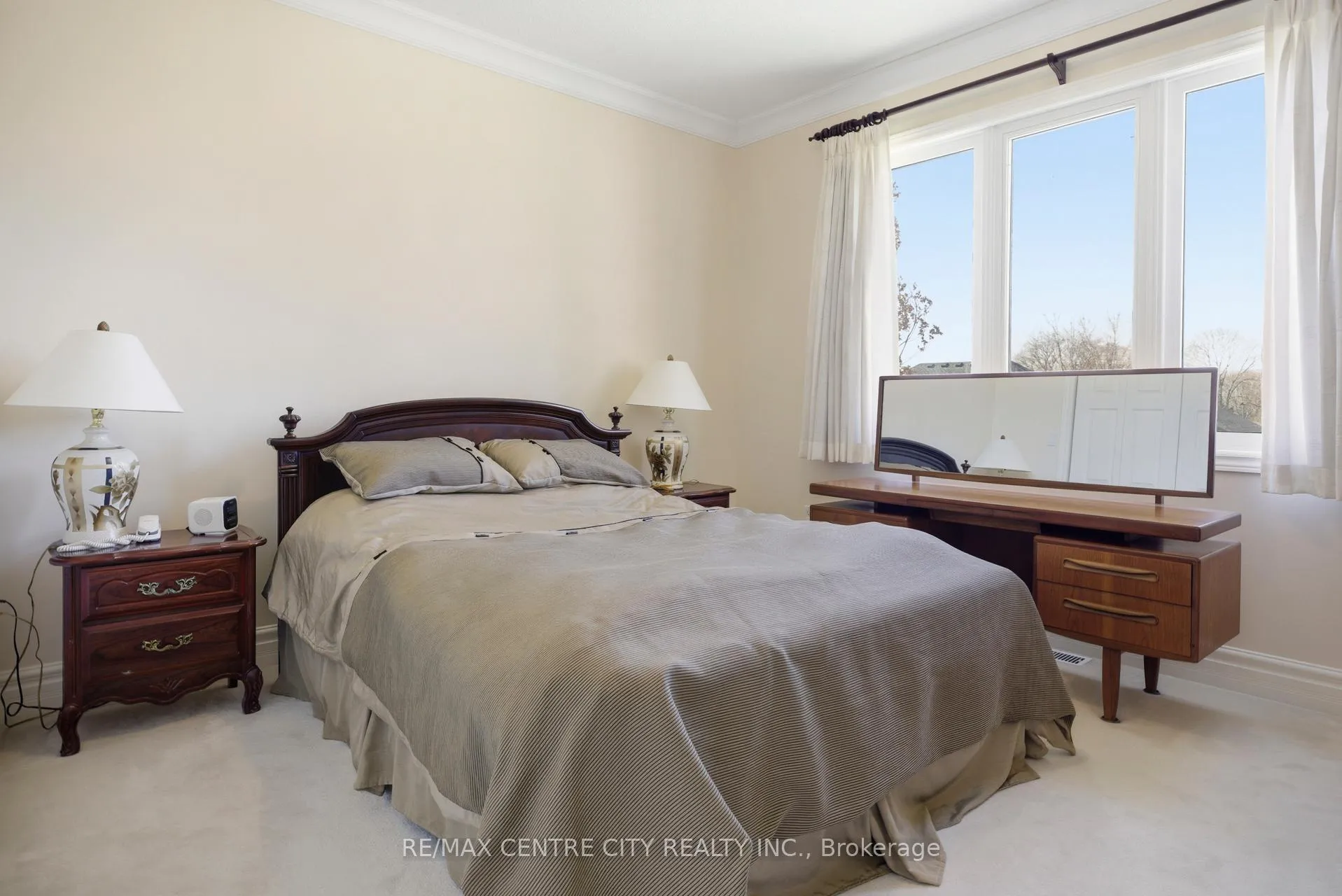Photo 23 of 6 Huntington Terrace, St. Thomas — HOMEH