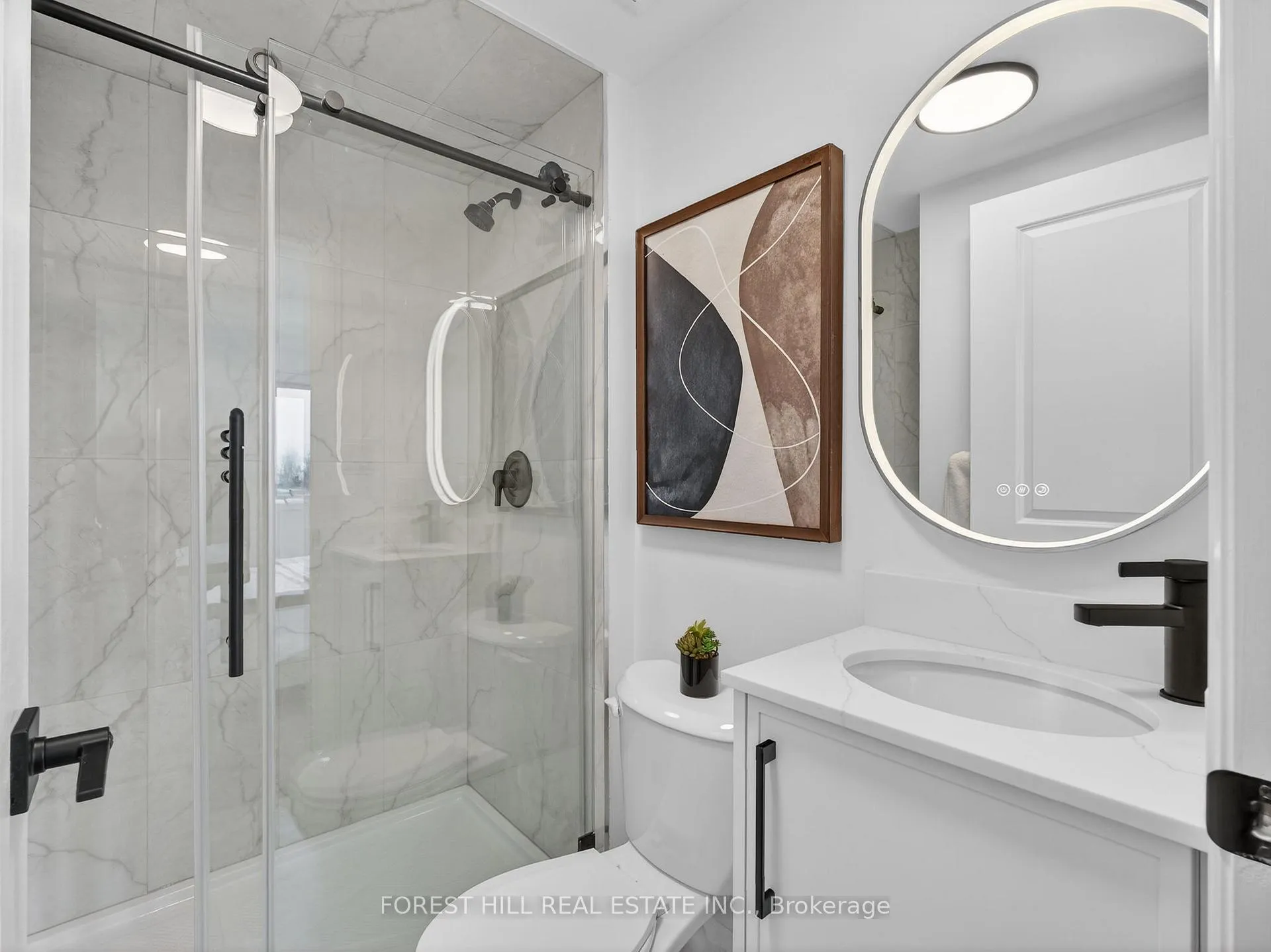 Photo 23 of Unit D, 1 Dunsmore Garden, North York, Clanton Park — HOMEH