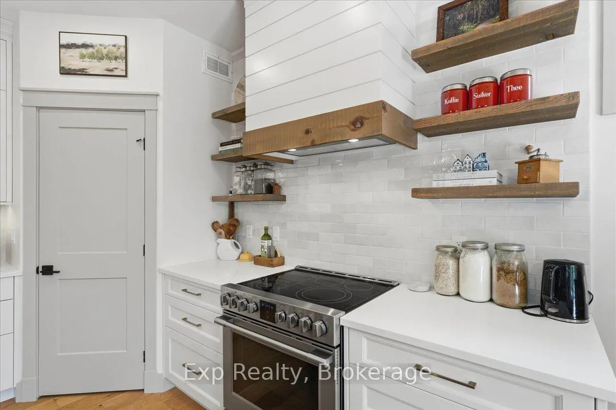 Photo 9 of 1296 Clearview Road, Belleville, Thurlow Ward — HOMEH