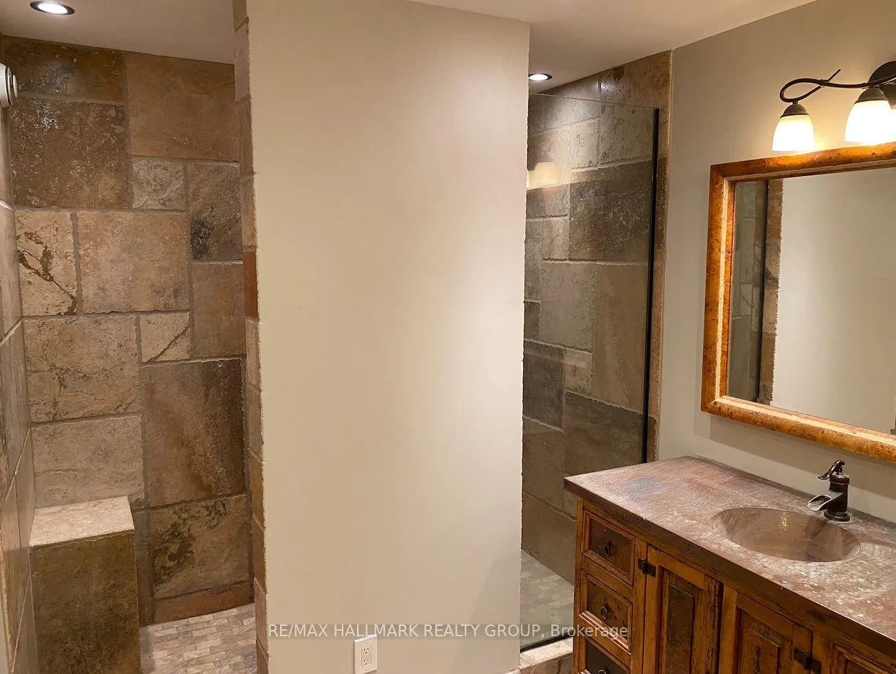 Photo 3 of Unit 3, 2850 Trim Road, Ottawa, Navan — HOMEH