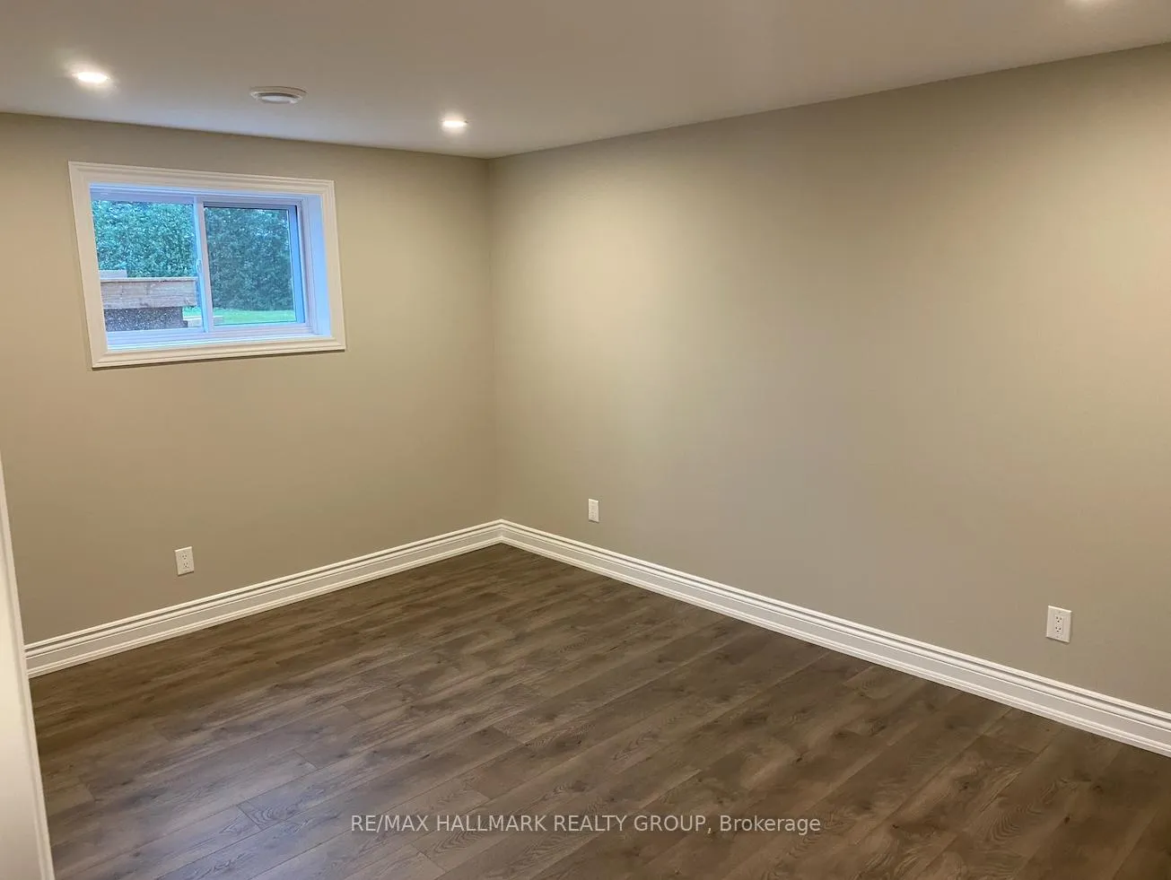 Photo 6 of Unit 3, 2850 Trim Road, Ottawa, Navan — HOMEH