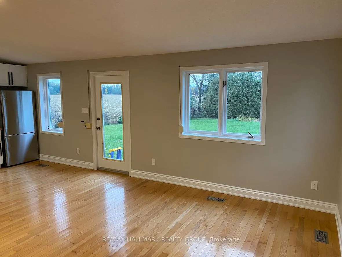Photo 9 of Unit 3, 2850 Trim Road, Ottawa, Navan — HOMEH