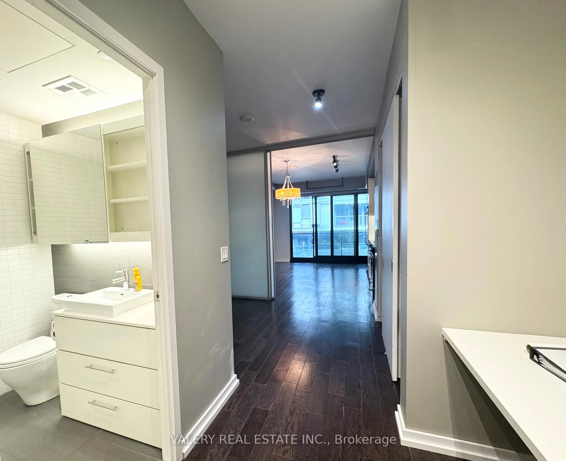 Photo 6 of Unit 431, 47 Lower River Street, Toronto, Moss Park — HOMEH