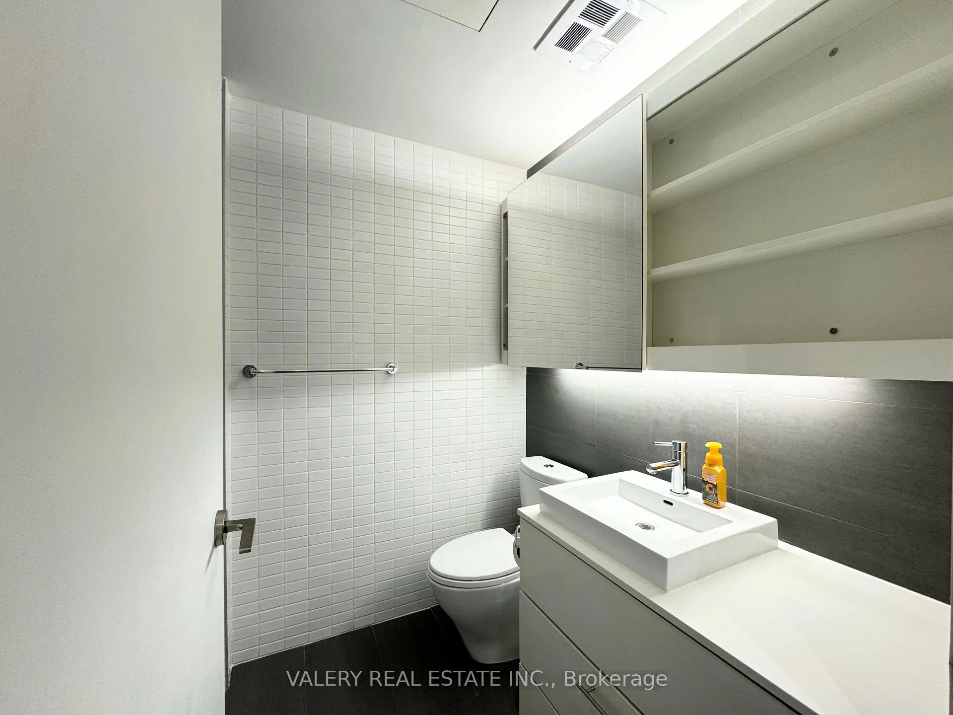 Photo 7 of Unit 431, 47 Lower River Street, Toronto, Moss Park — HOMEH