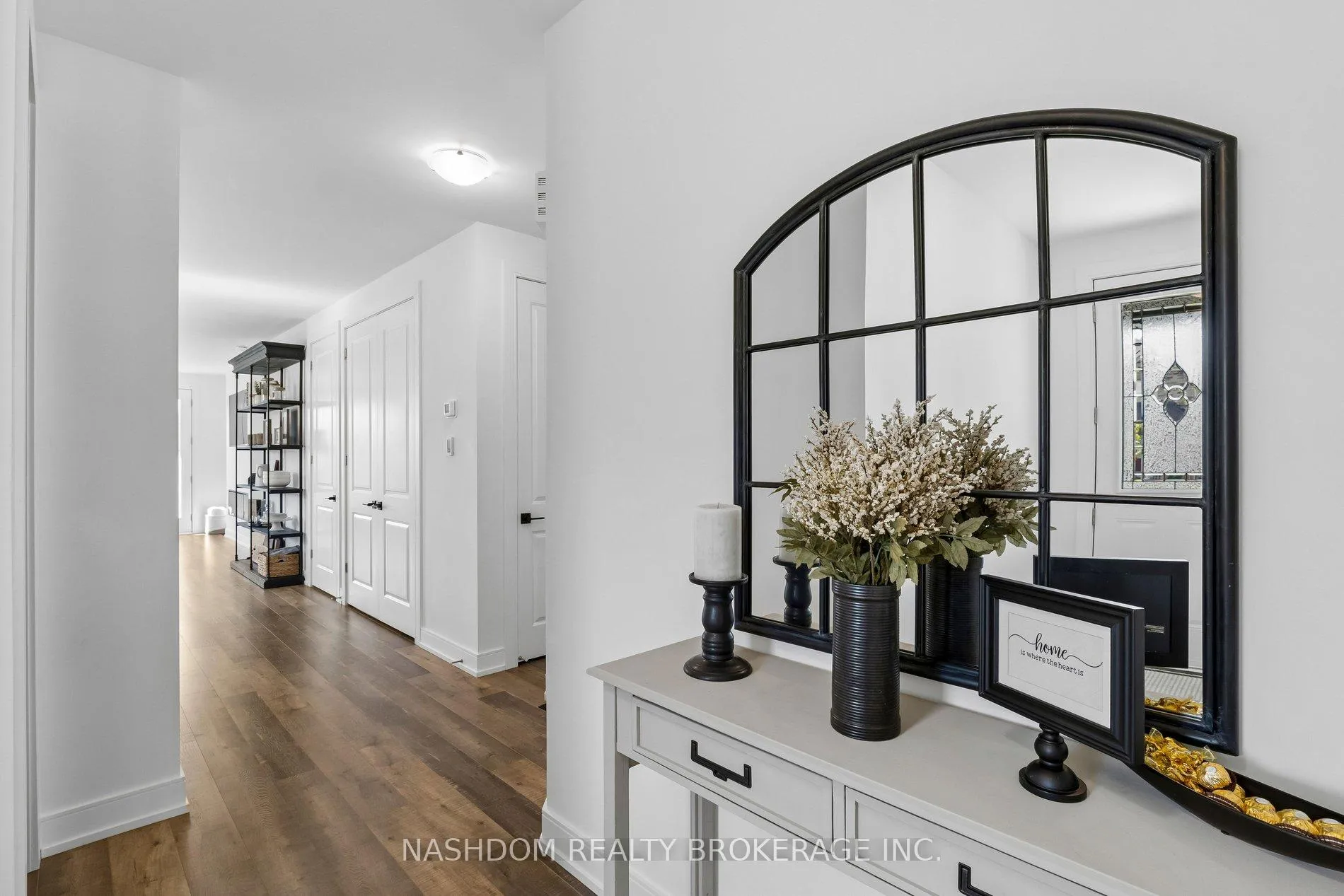 Photo 6 of 31 Seaton Crescent, Tillsonburg — HOMEH