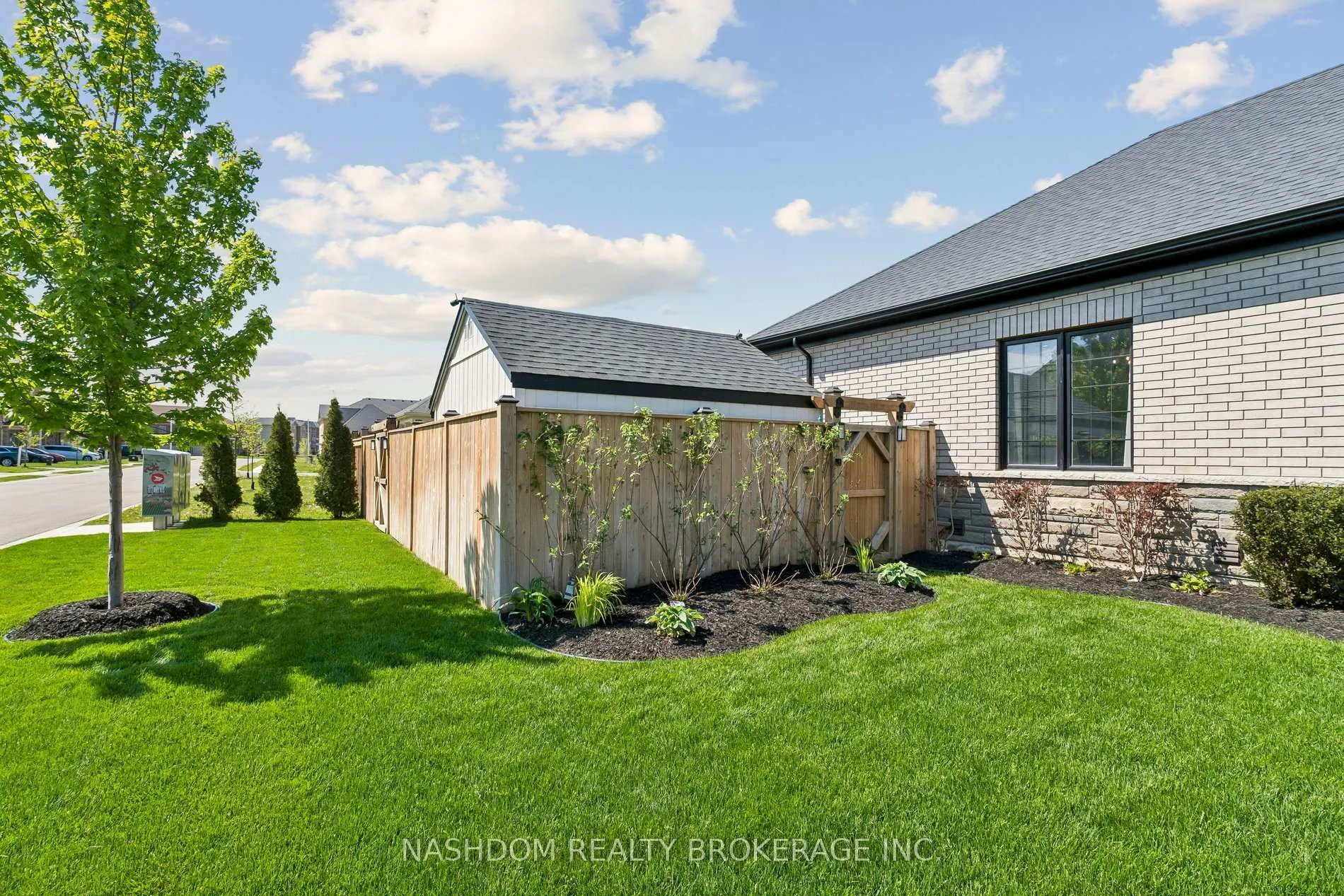 Photo 50 of 31 Seaton Crescent, Tillsonburg — HOMEH