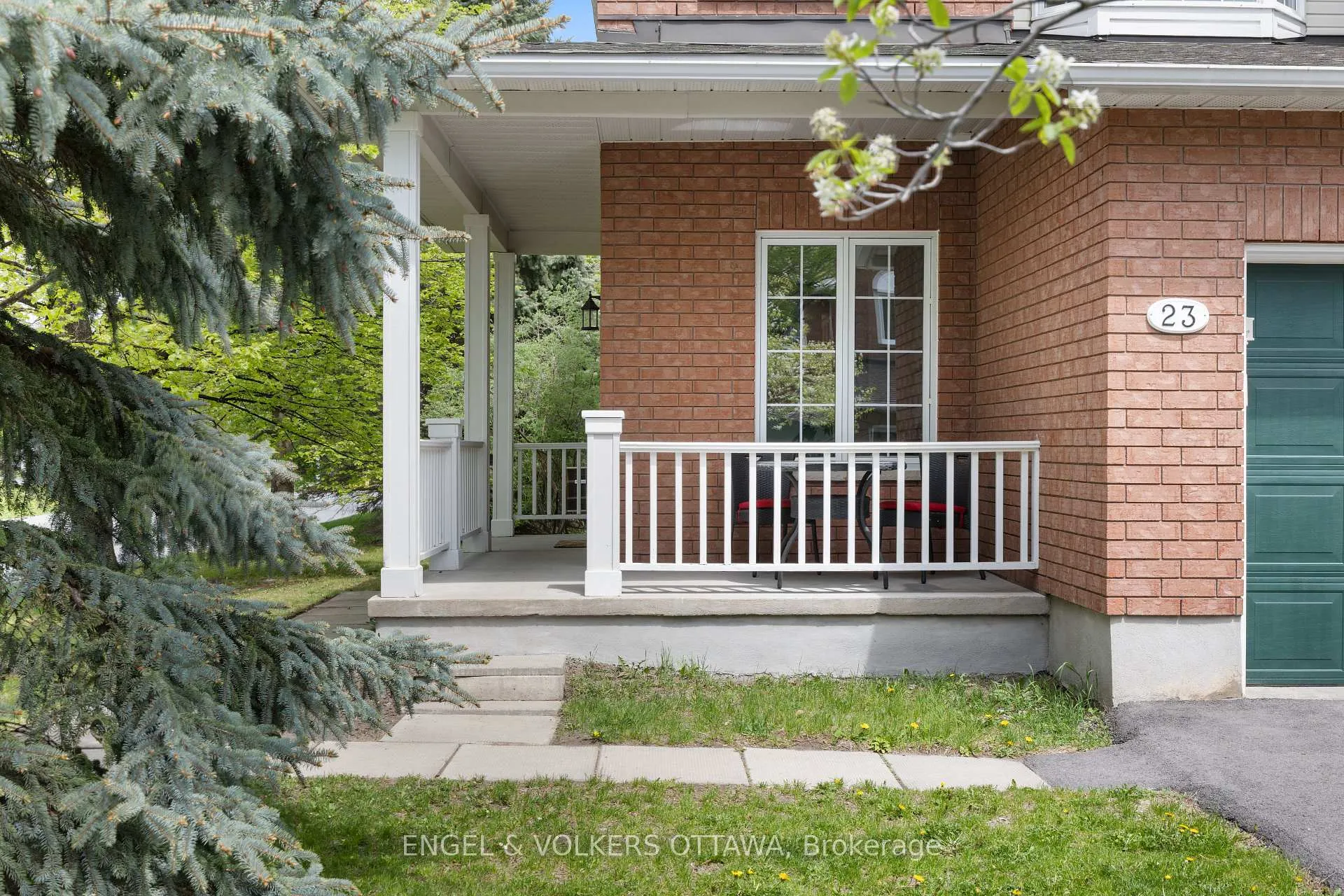Photo 2 of 23 Cambray Lane, Ottawa, Kanata - Beaverbrook — HOMEH