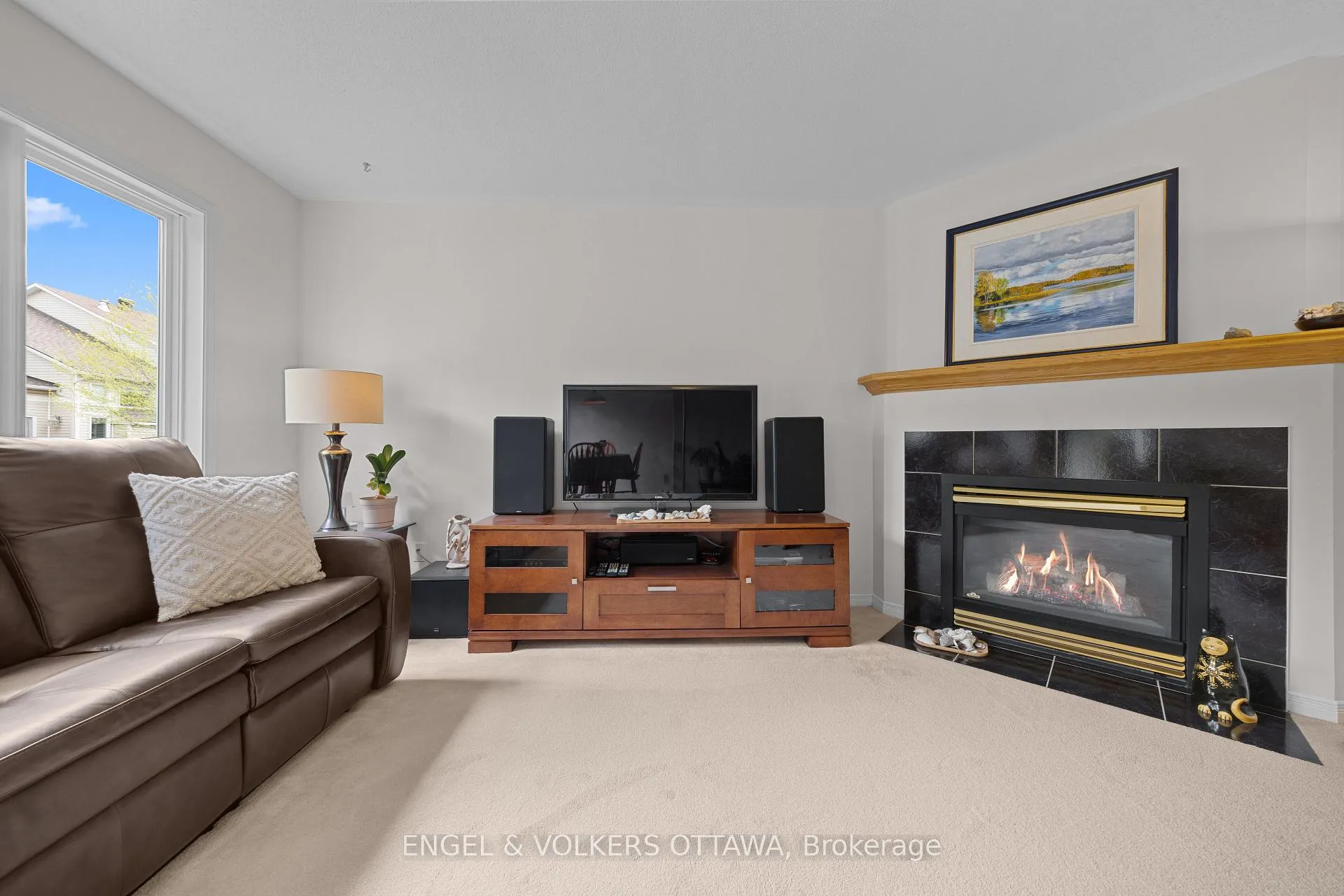 Photo 11 of 23 Cambray Lane, Ottawa, Kanata - Beaverbrook — HOMEH