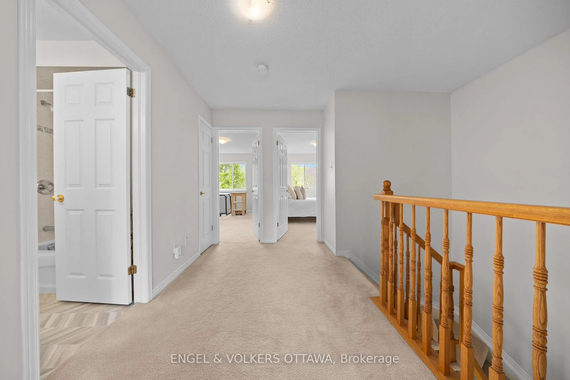 Photo 20 of 23 Cambray Lane, Ottawa, Kanata - Beaverbrook — HOMEH