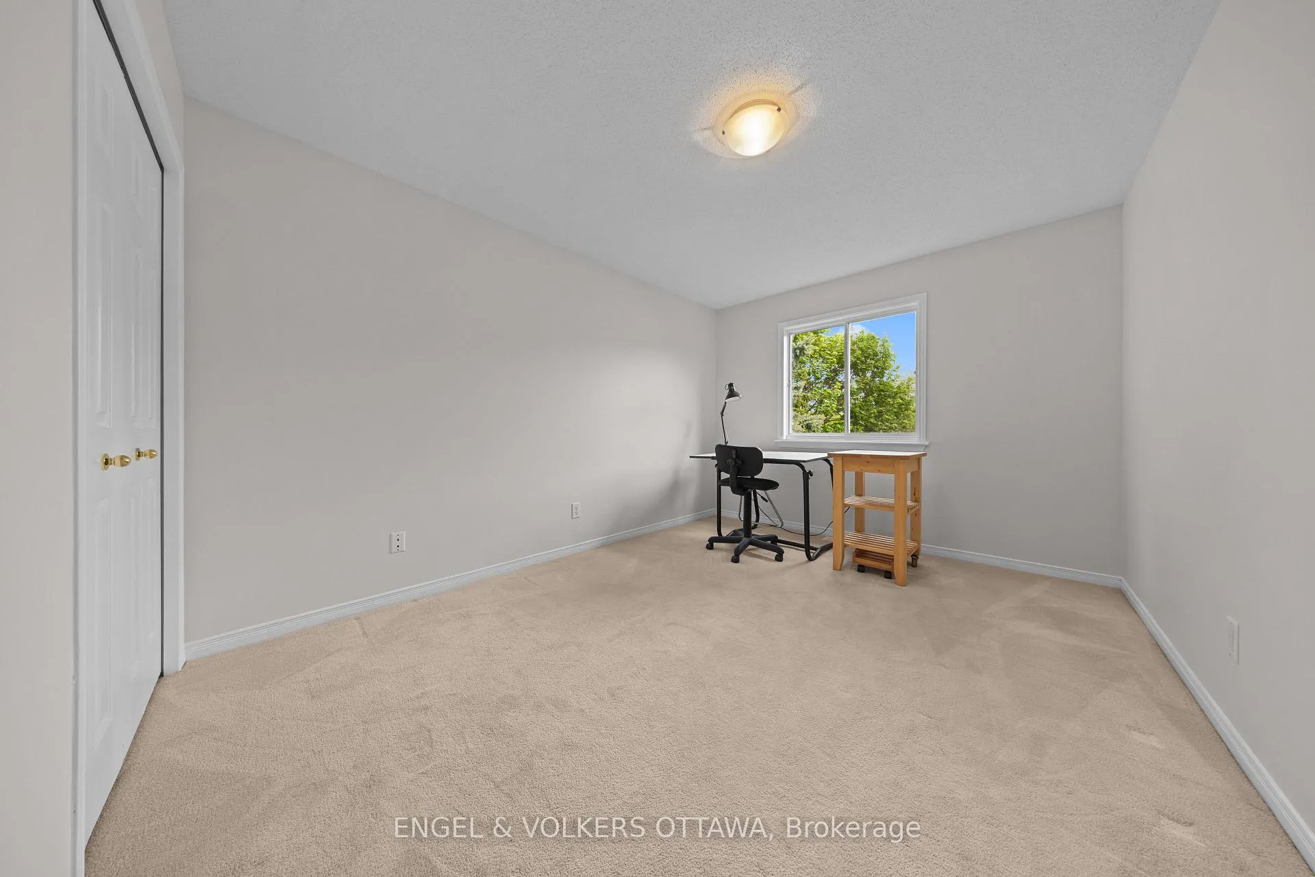 Photo 24 of 23 Cambray Lane, Ottawa, Kanata - Beaverbrook — HOMEH
