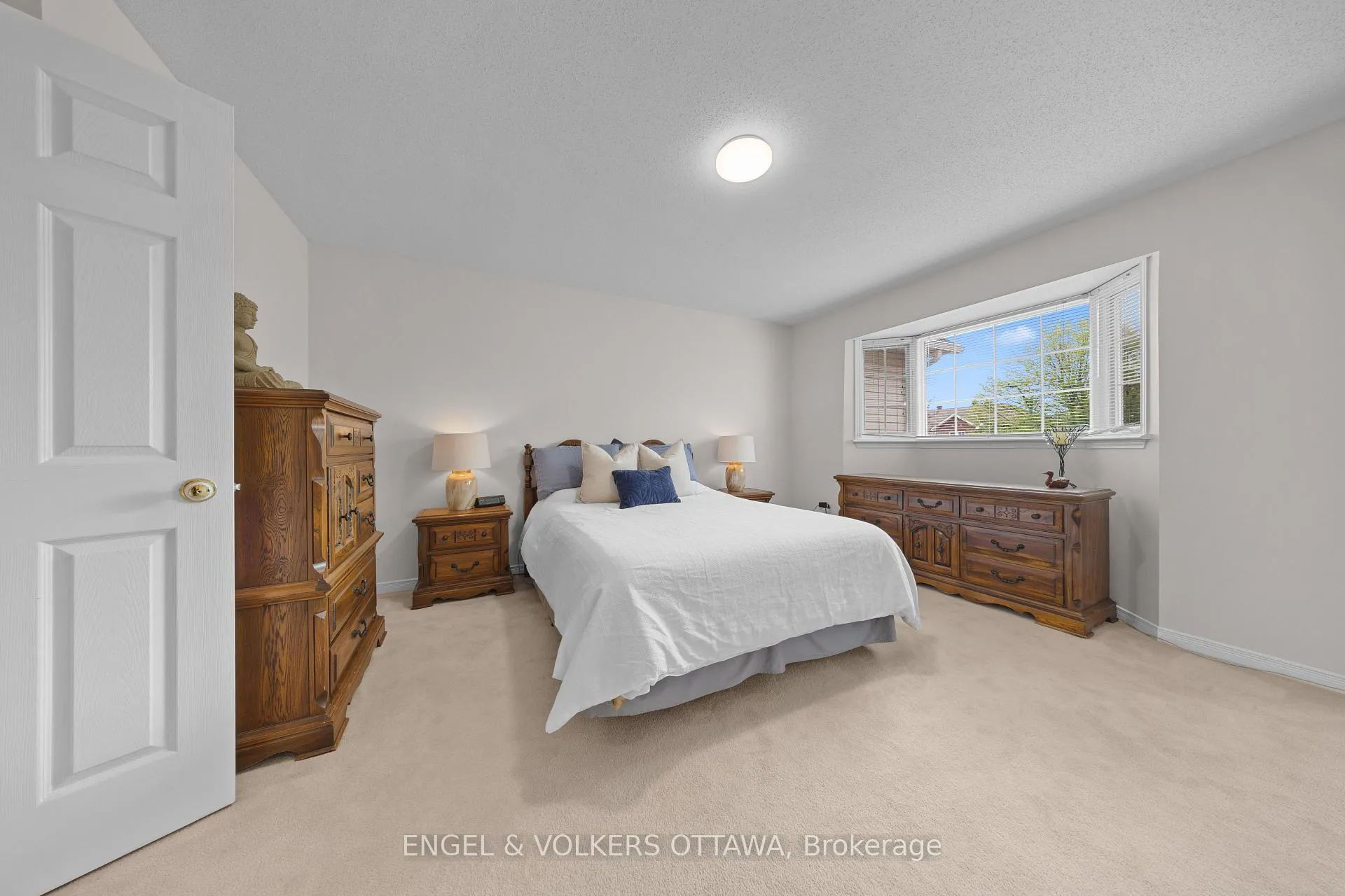 Photo 27 of 23 Cambray Lane, Ottawa, Kanata - Beaverbrook — HOMEH
