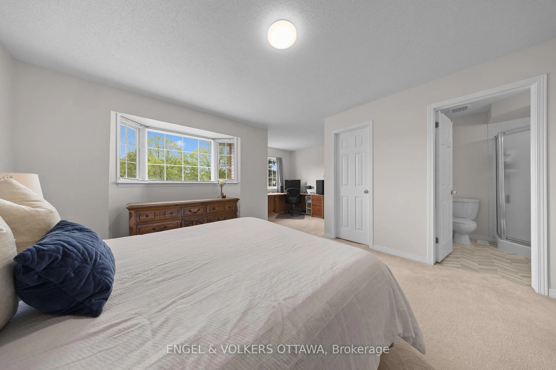 Photo 30 of 23 Cambray Lane, Ottawa, Kanata - Beaverbrook — HOMEH