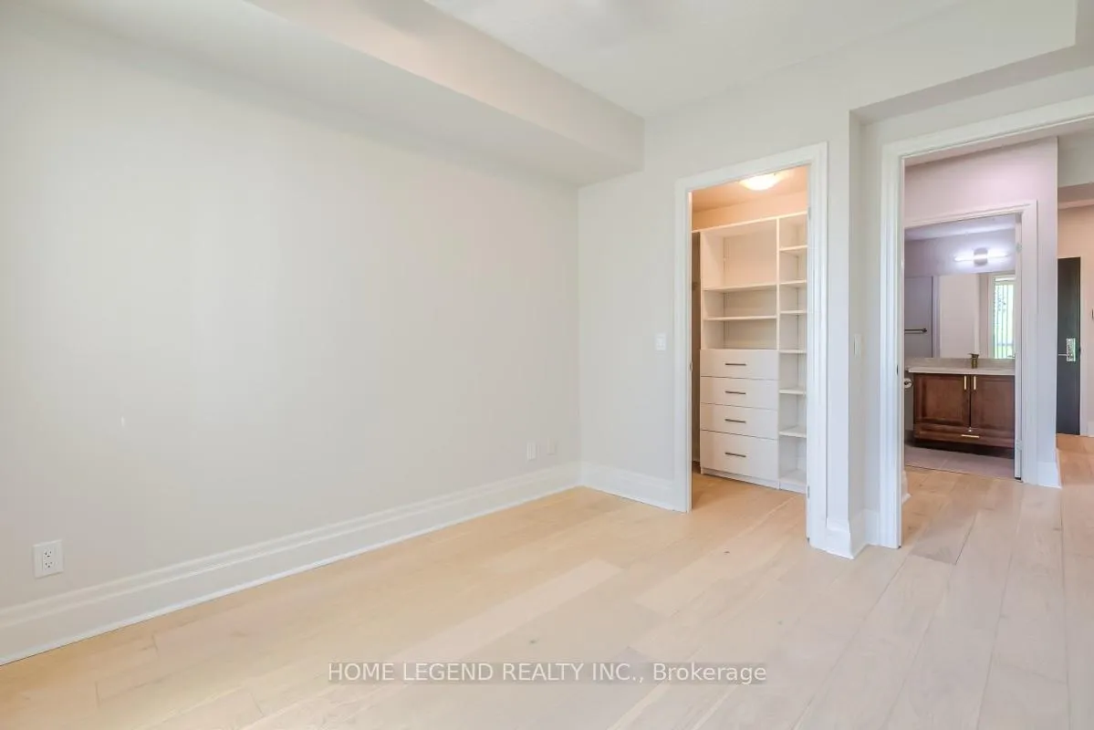 Photo 15 of Unit 215, 39 Upper Duke Crescent, Markham, Unionville — HOMEH