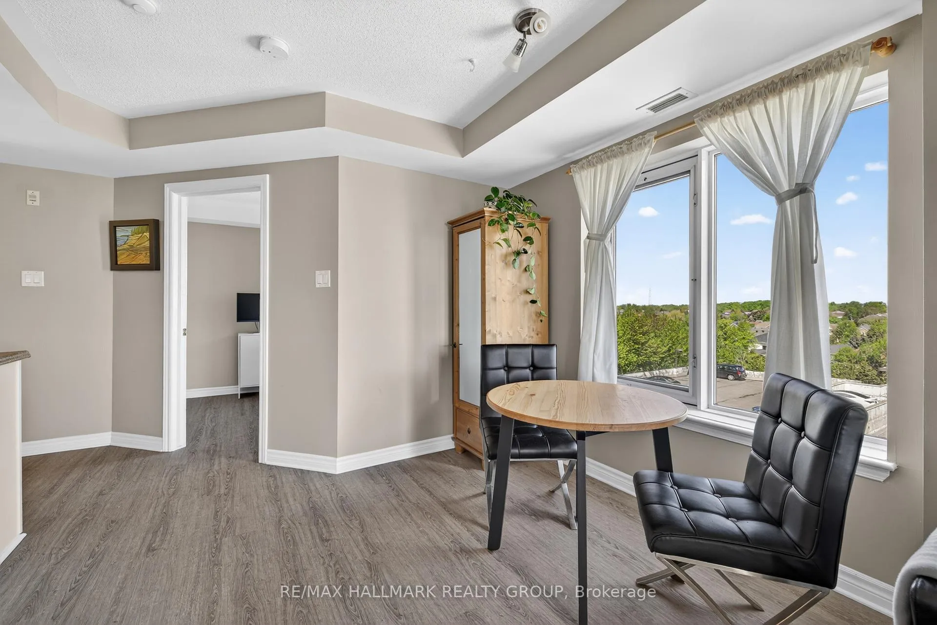 Photo 18 of Unit 6B, 310 Central Park Drive, Ottawa, Central Park — HOMEH