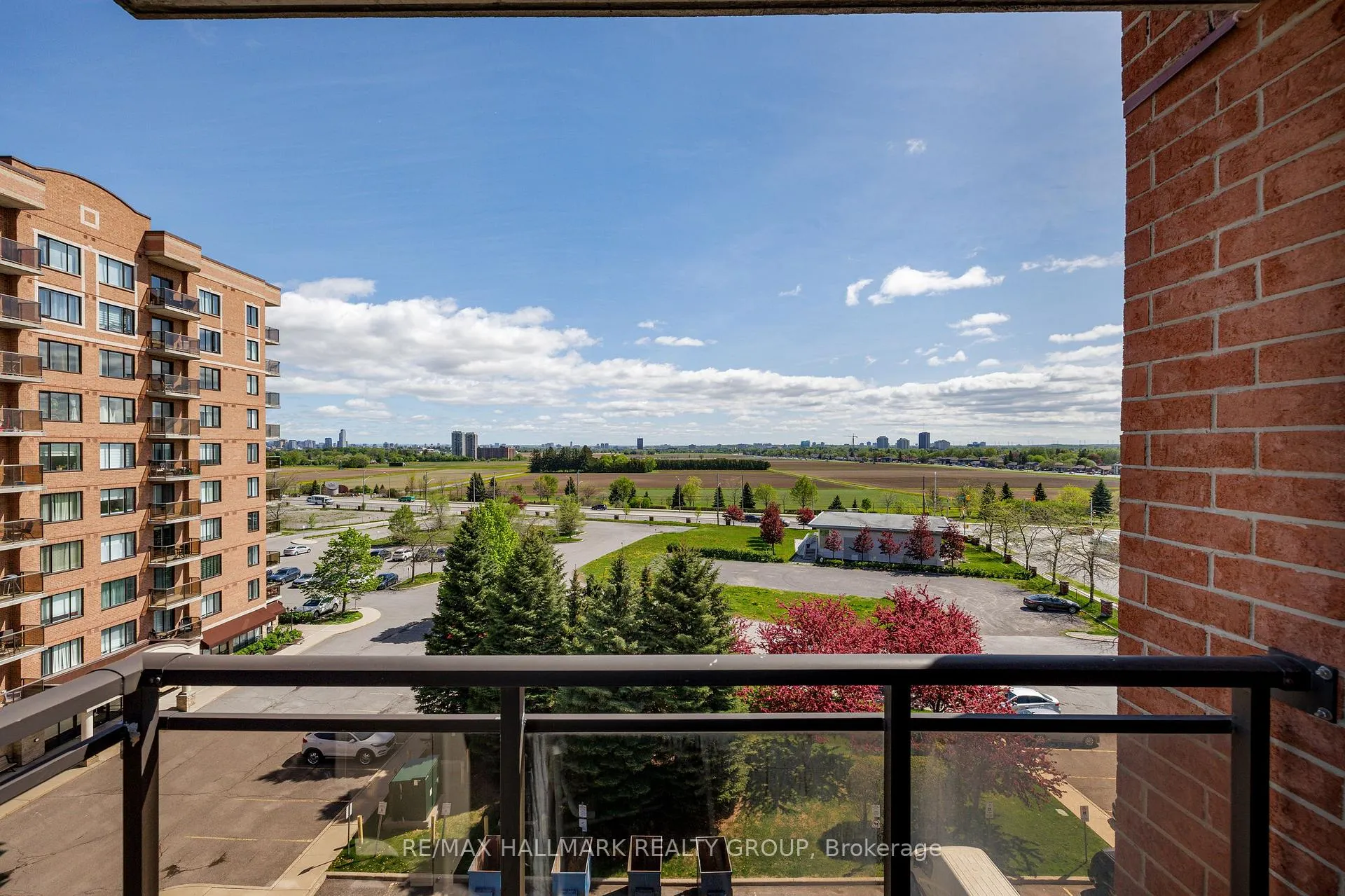 Photo 31 of Unit 6B, 310 Central Park Drive, Ottawa, Central Park — HOMEH