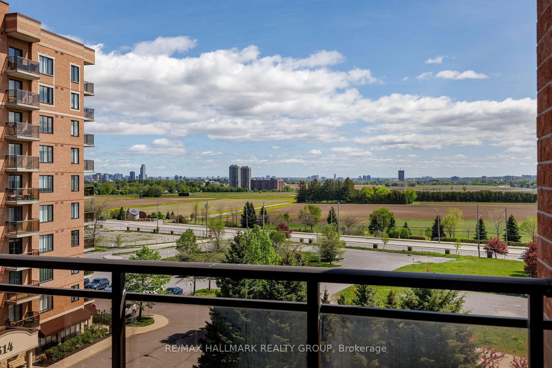 Photo 32 of Unit 6B, 310 Central Park Drive, Ottawa, Central Park — HOMEH