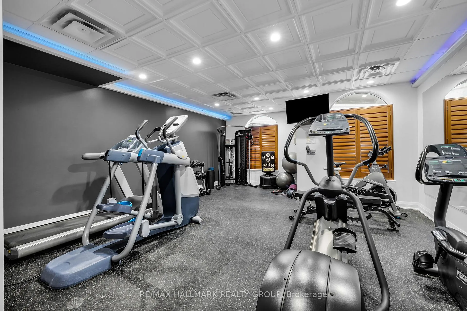 Photo 33 of Unit 6B, 310 Central Park Drive, Ottawa, Central Park — HOMEH