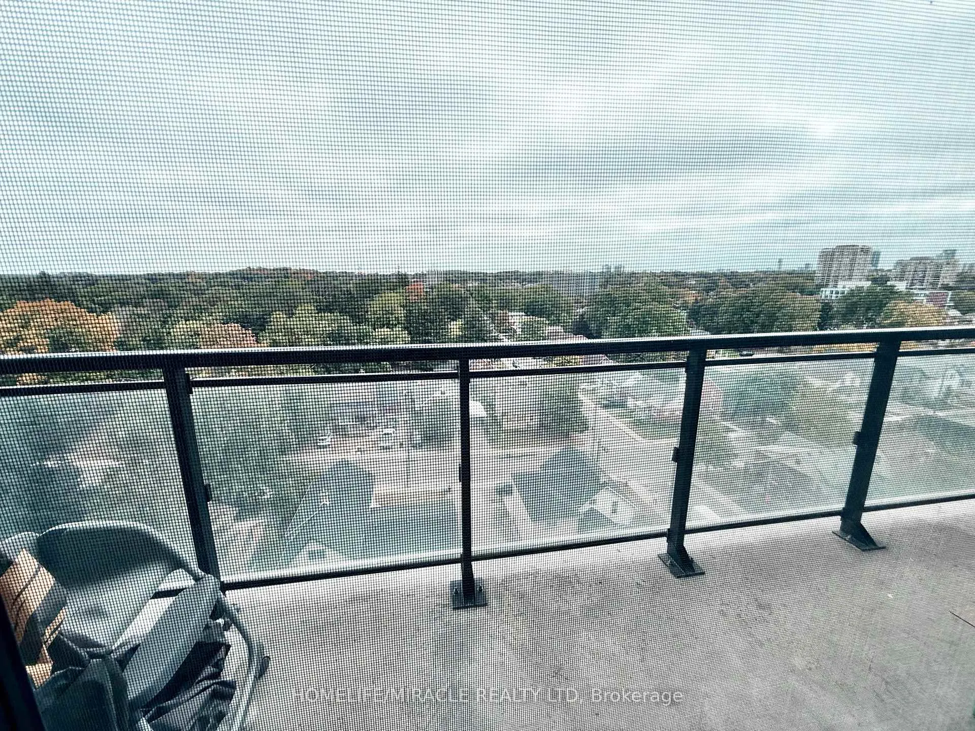 Photo 2 of Unit 607, 128 King Street N, Waterloo, Downtown Waterloo — HOMEH