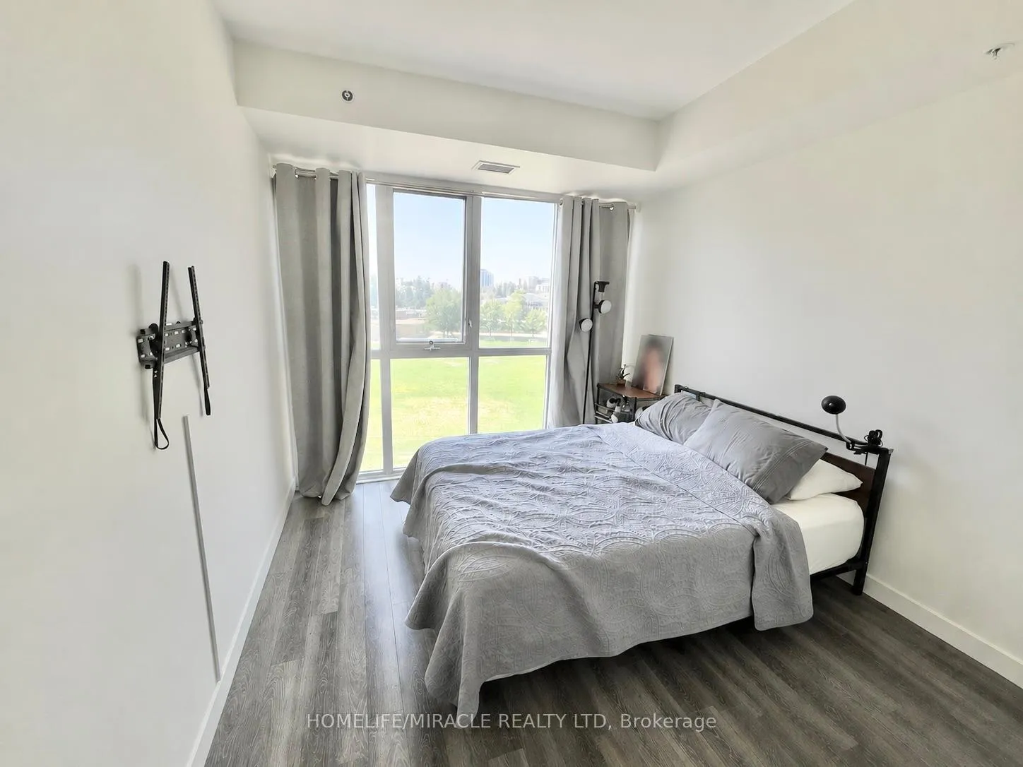 Photo 5 of Unit 607, 128 King Street N, Waterloo, Downtown Waterloo — HOMEH
