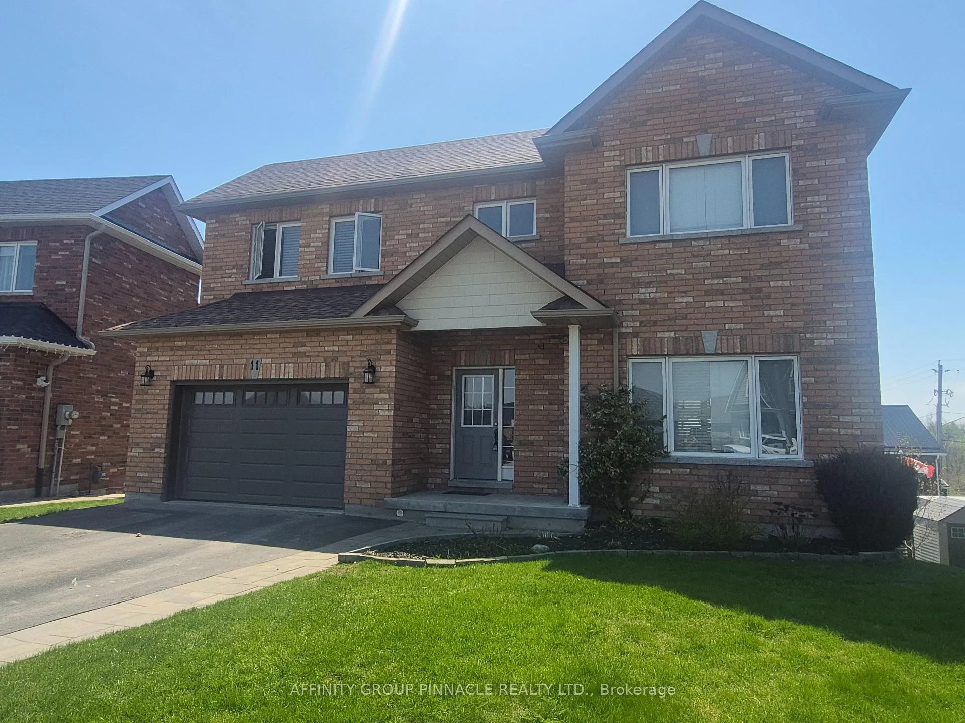 Front of 11 Moynes Court